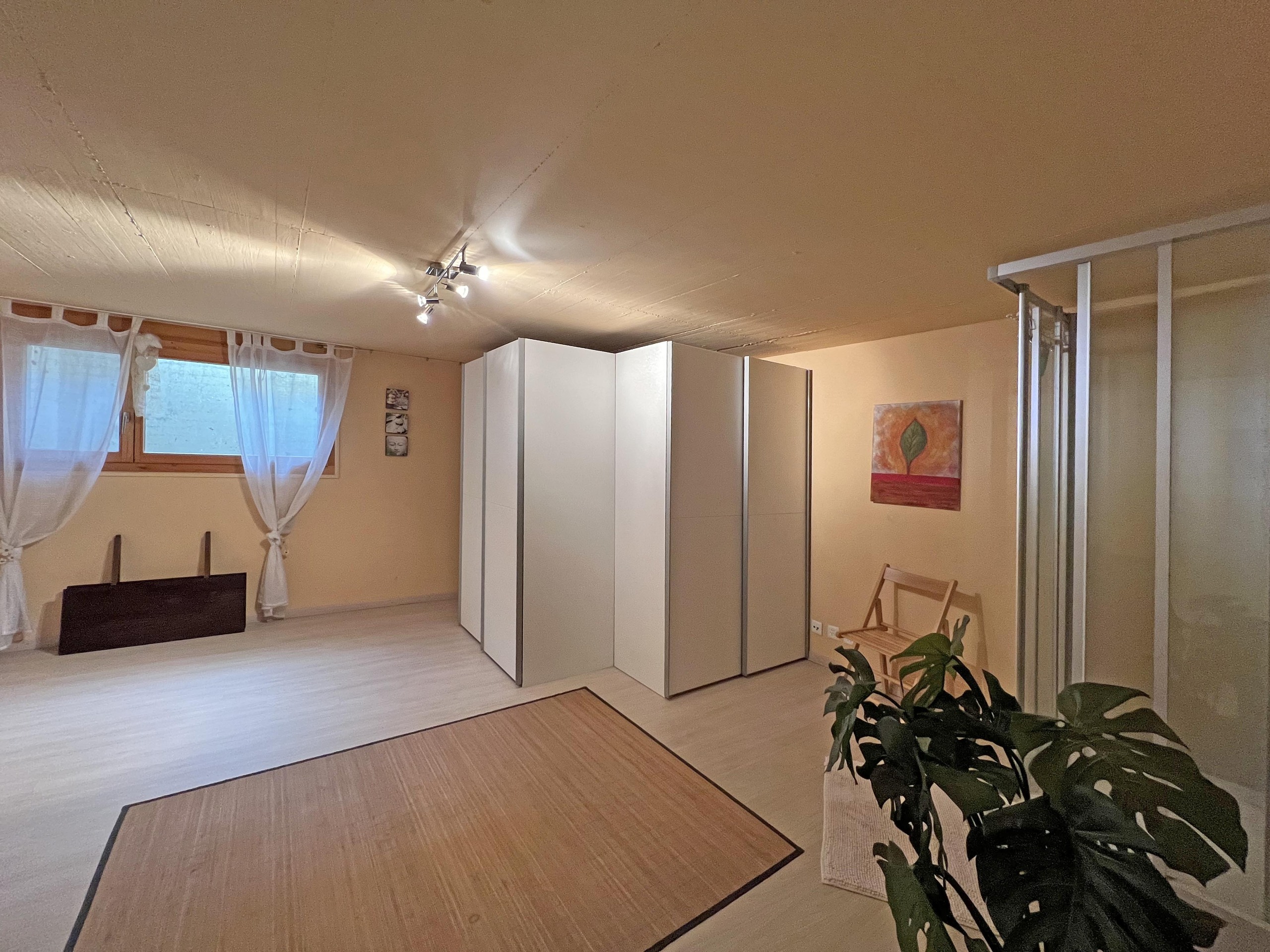 Disponible chauffé de 23 m² - Sous-sol