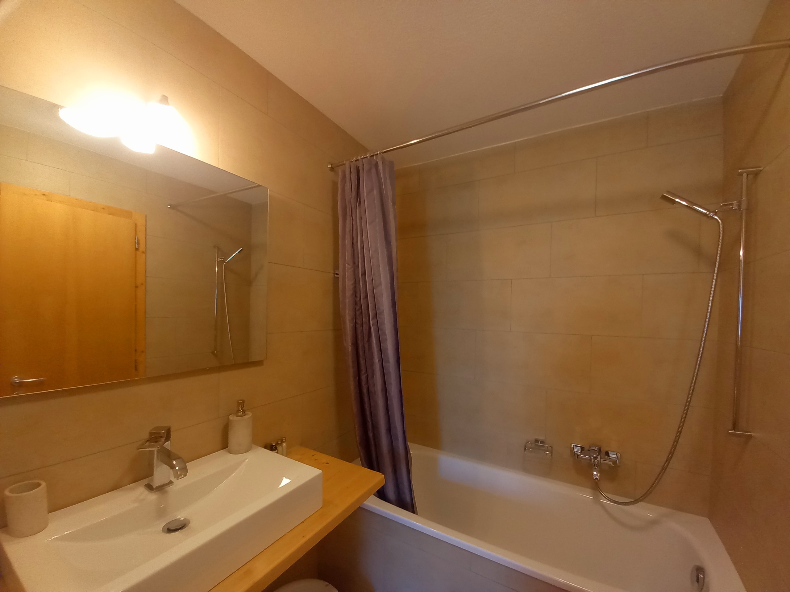 Salle de bain en suite  Salle de bain en suite