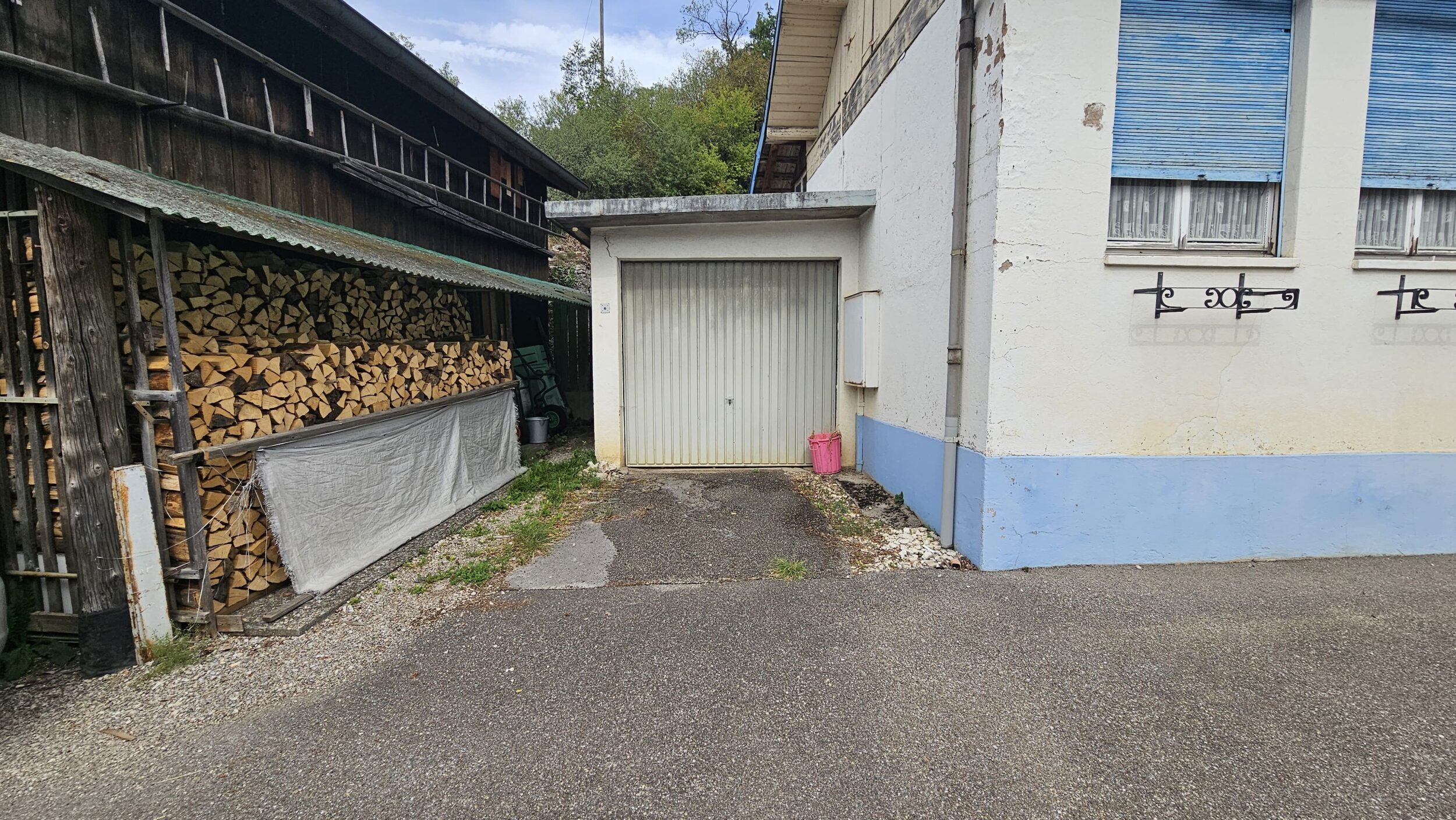 Photo 8