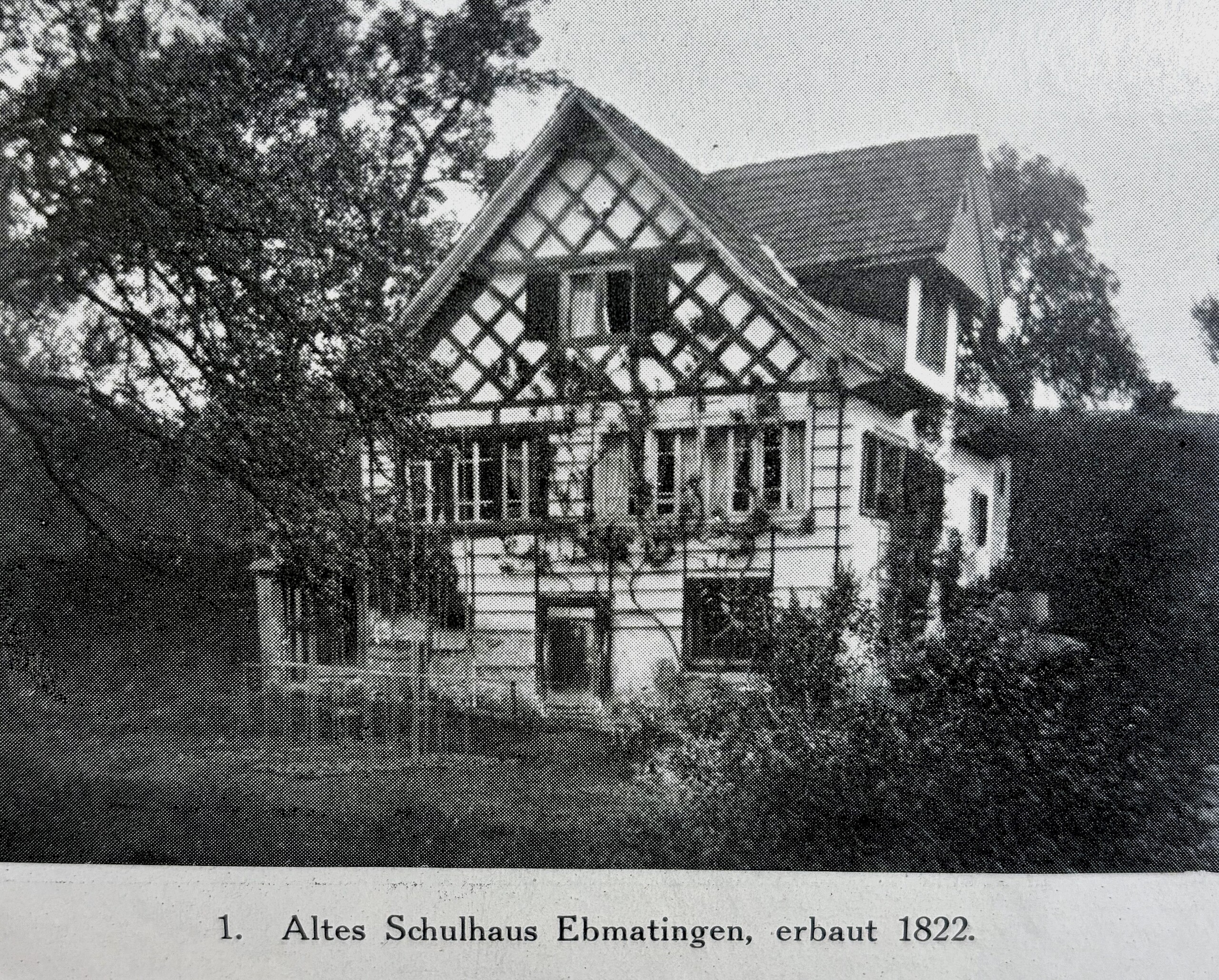 Schulhaus von 1822 Schulhaus von 1822