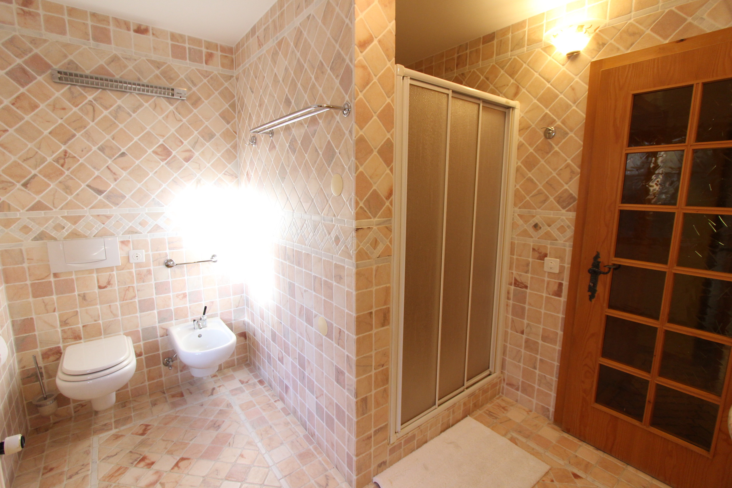 First Floor / Private bathroom with shower, double sink, bidet and toilet