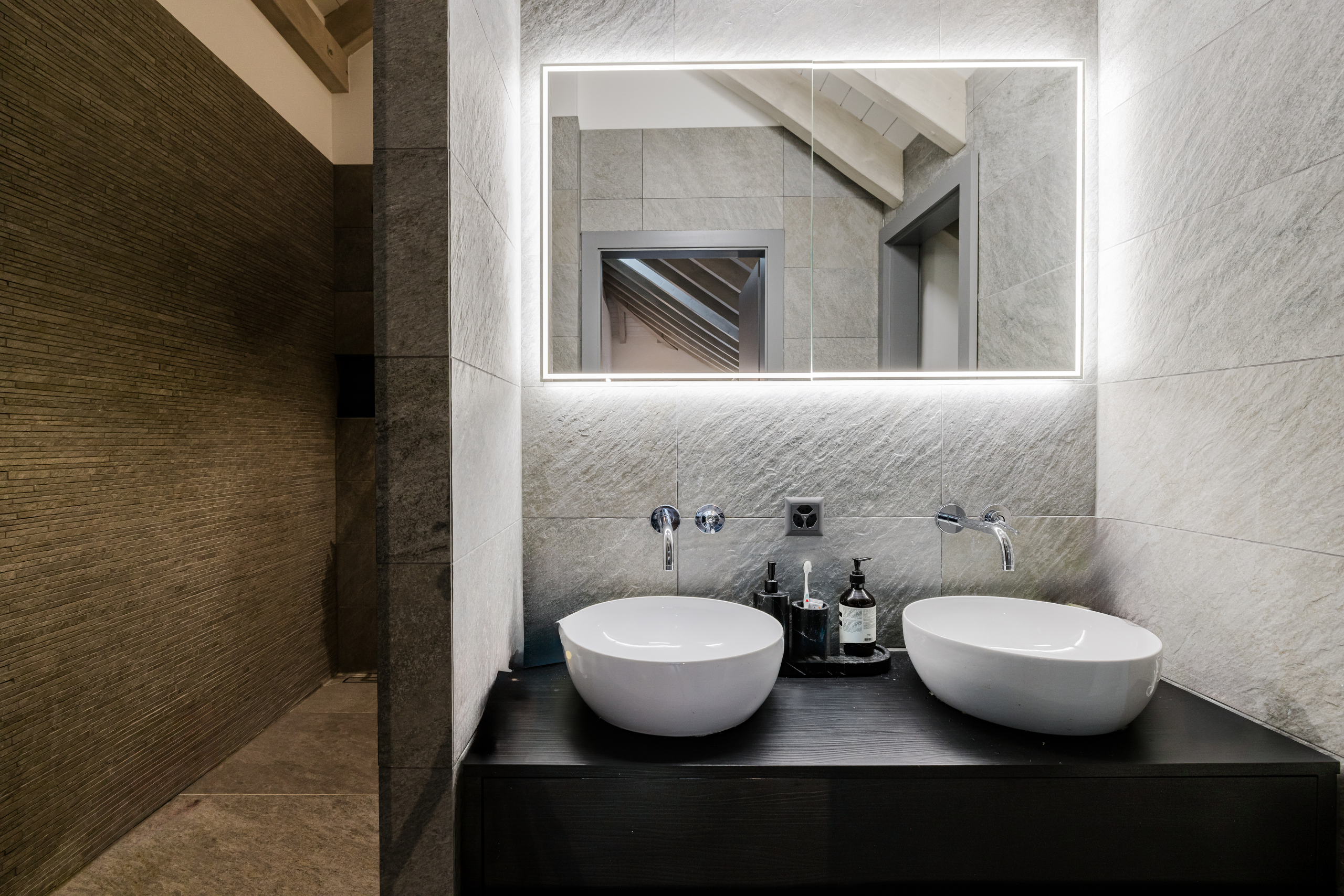 Interior view 2