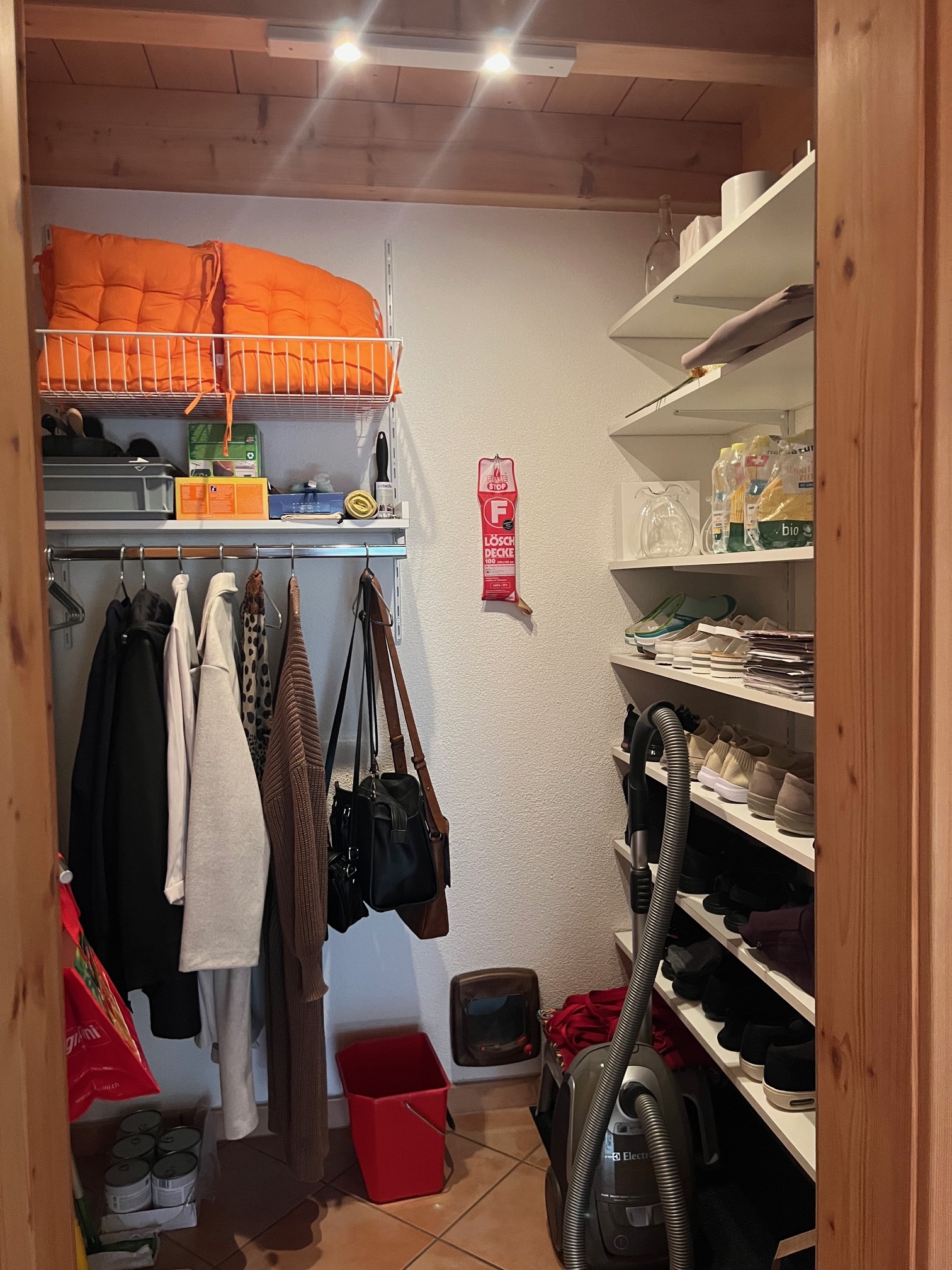 Praktisches Reduit im EG Praktisches Reduit im EG