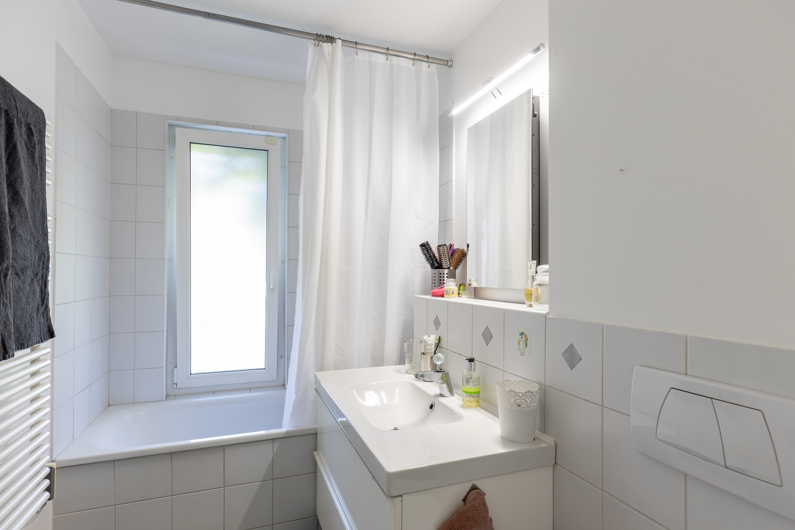 Interior view 13