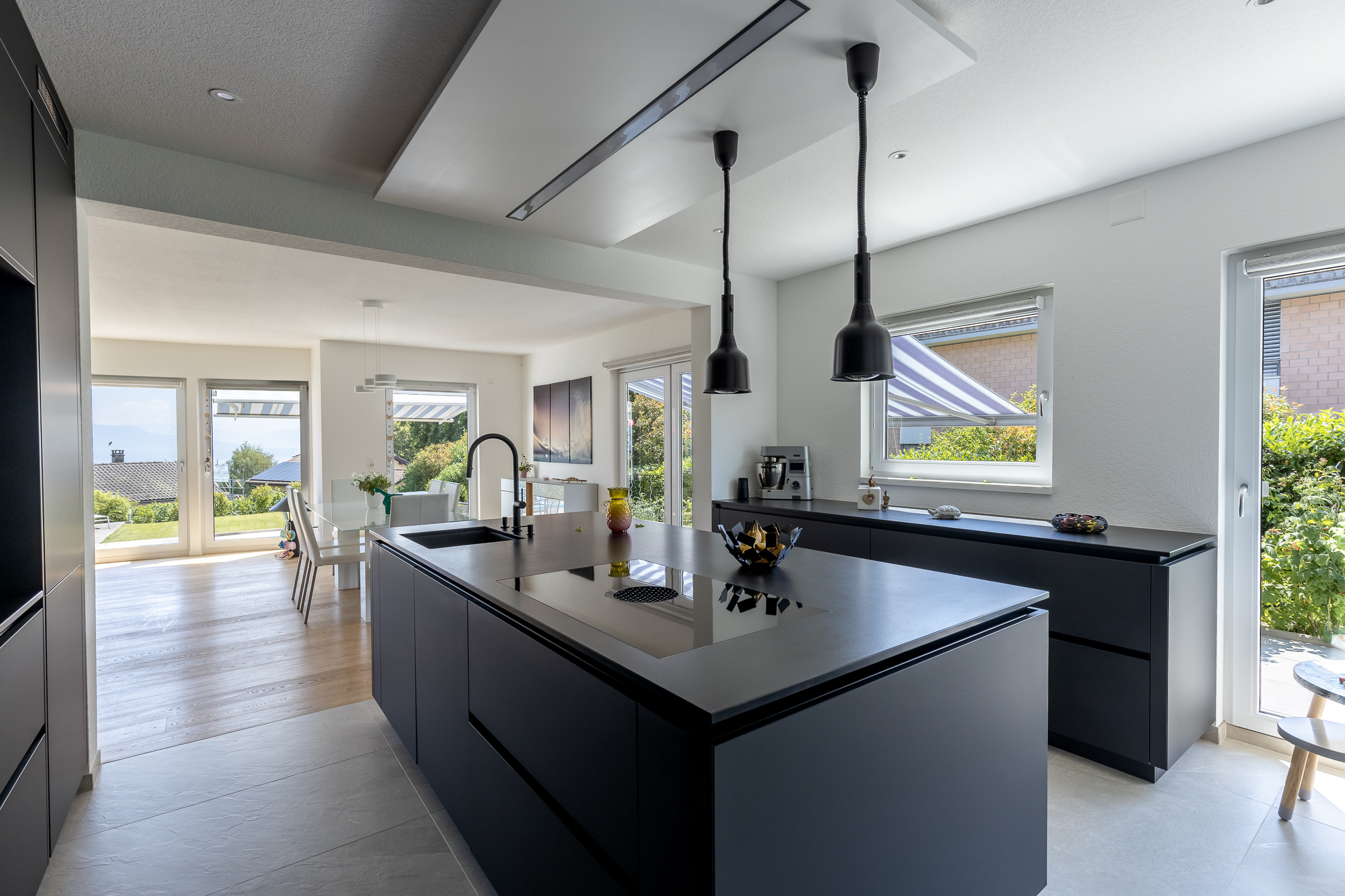 Interior view 6