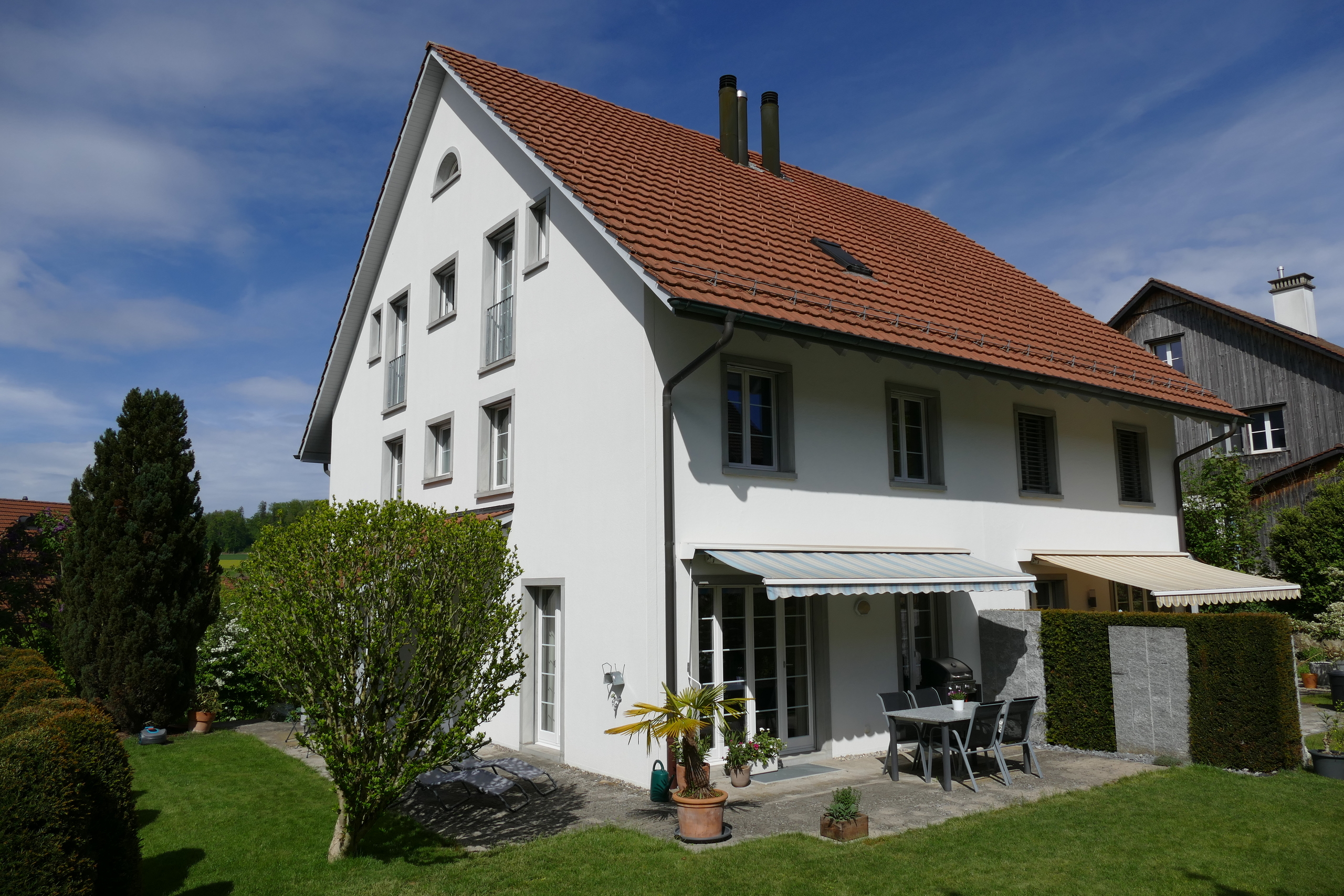 Die riesige Haushälfte 