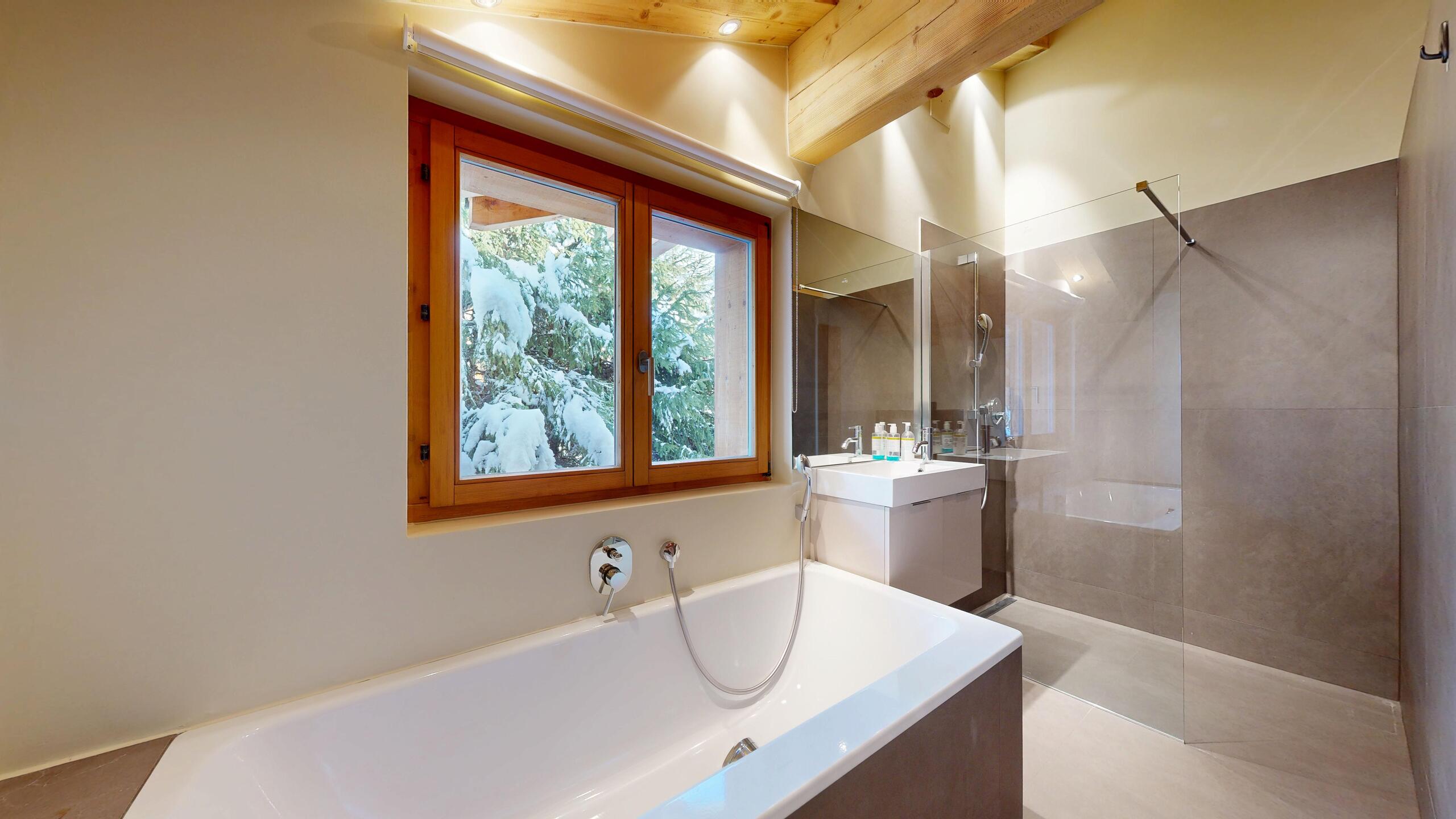 Salle de bain chambre 2