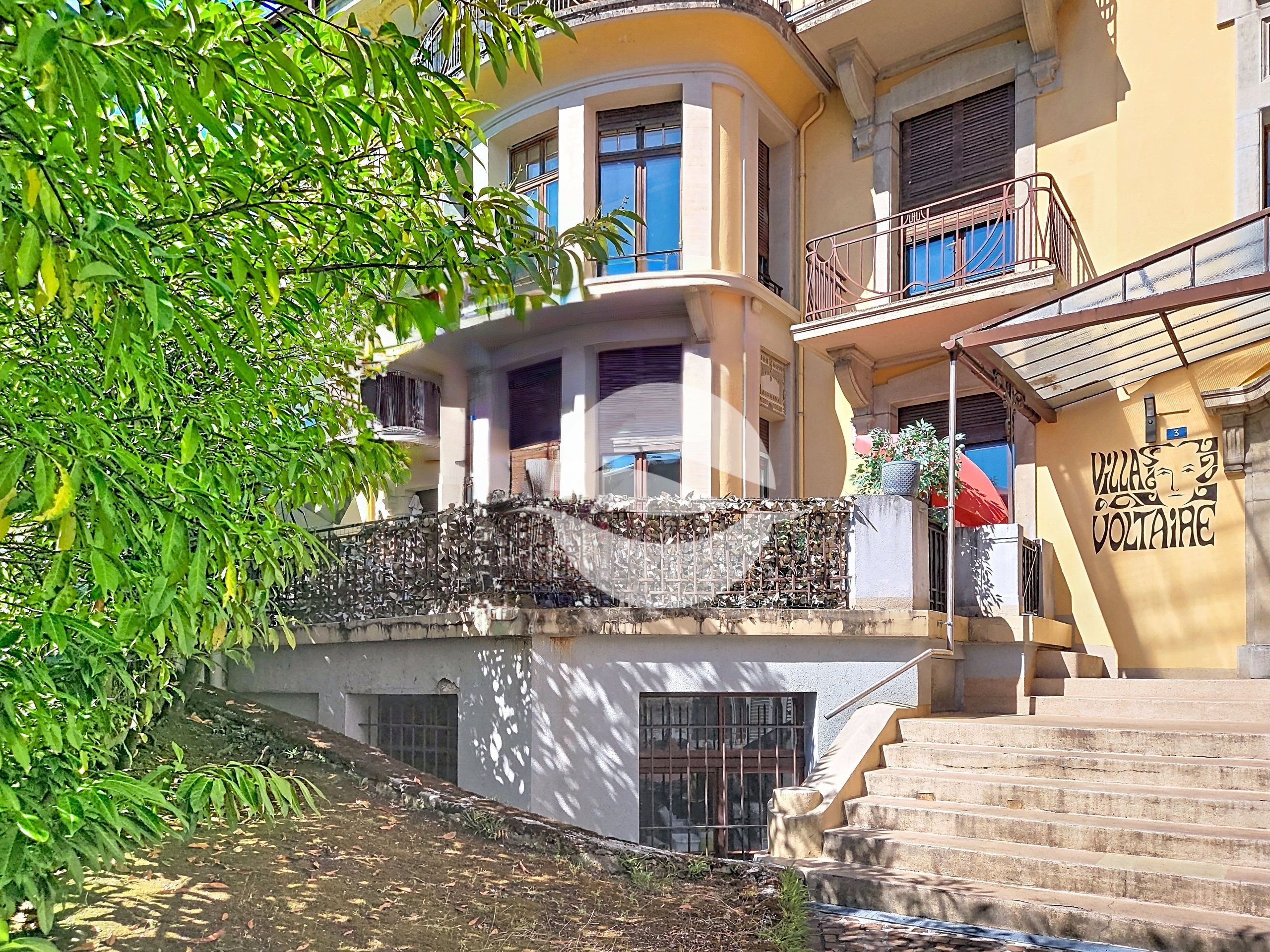 Façade Façade