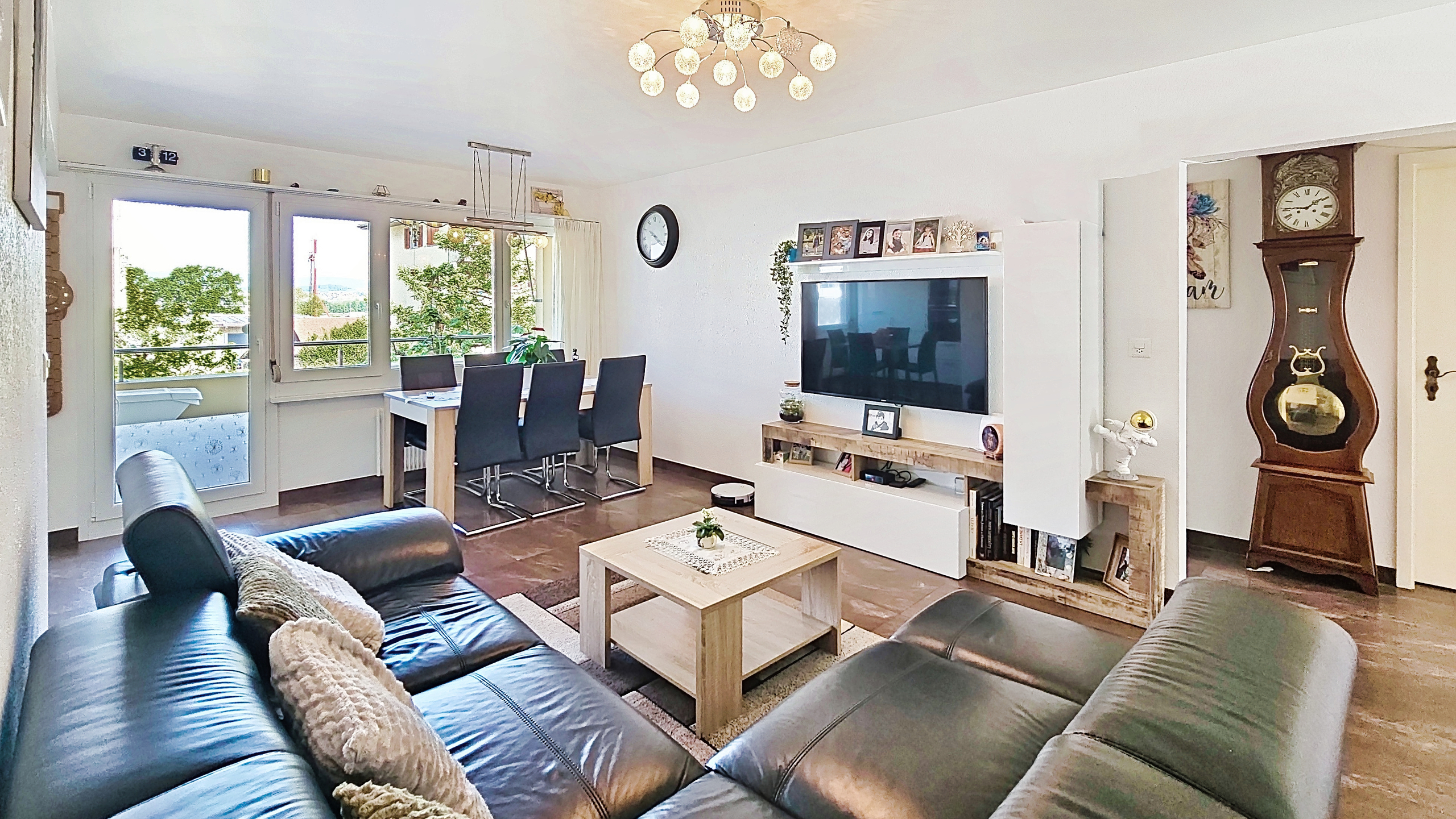 Séjour / salle à mange Séjour / salle à mange