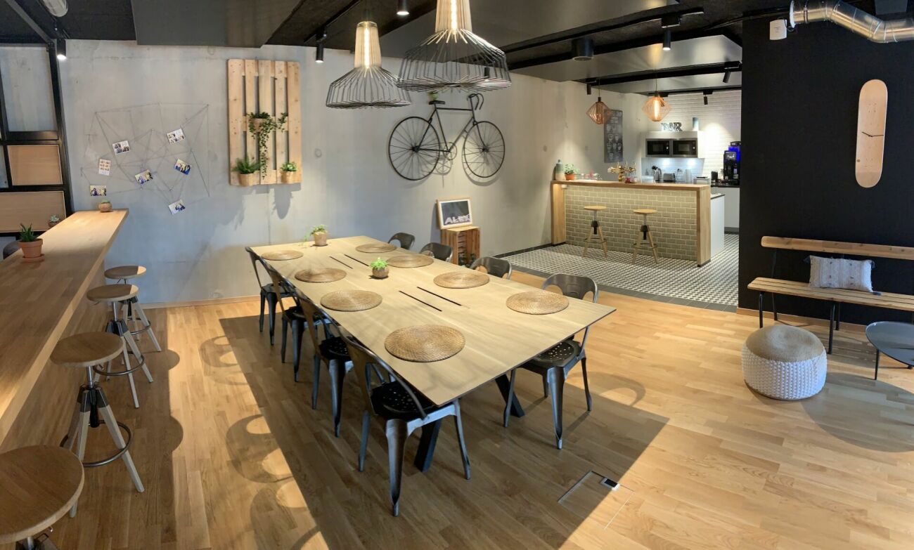 Photo 8