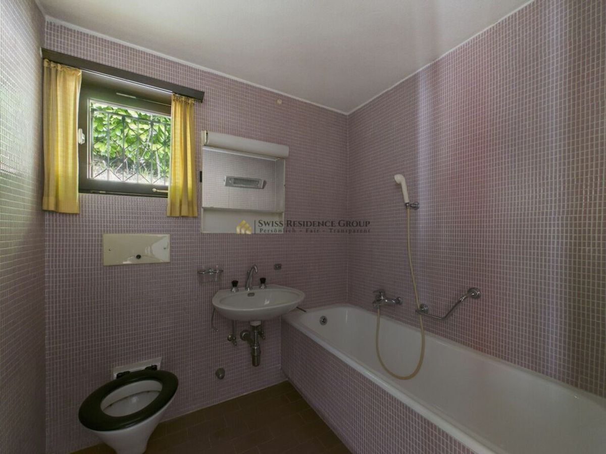 Picture 11