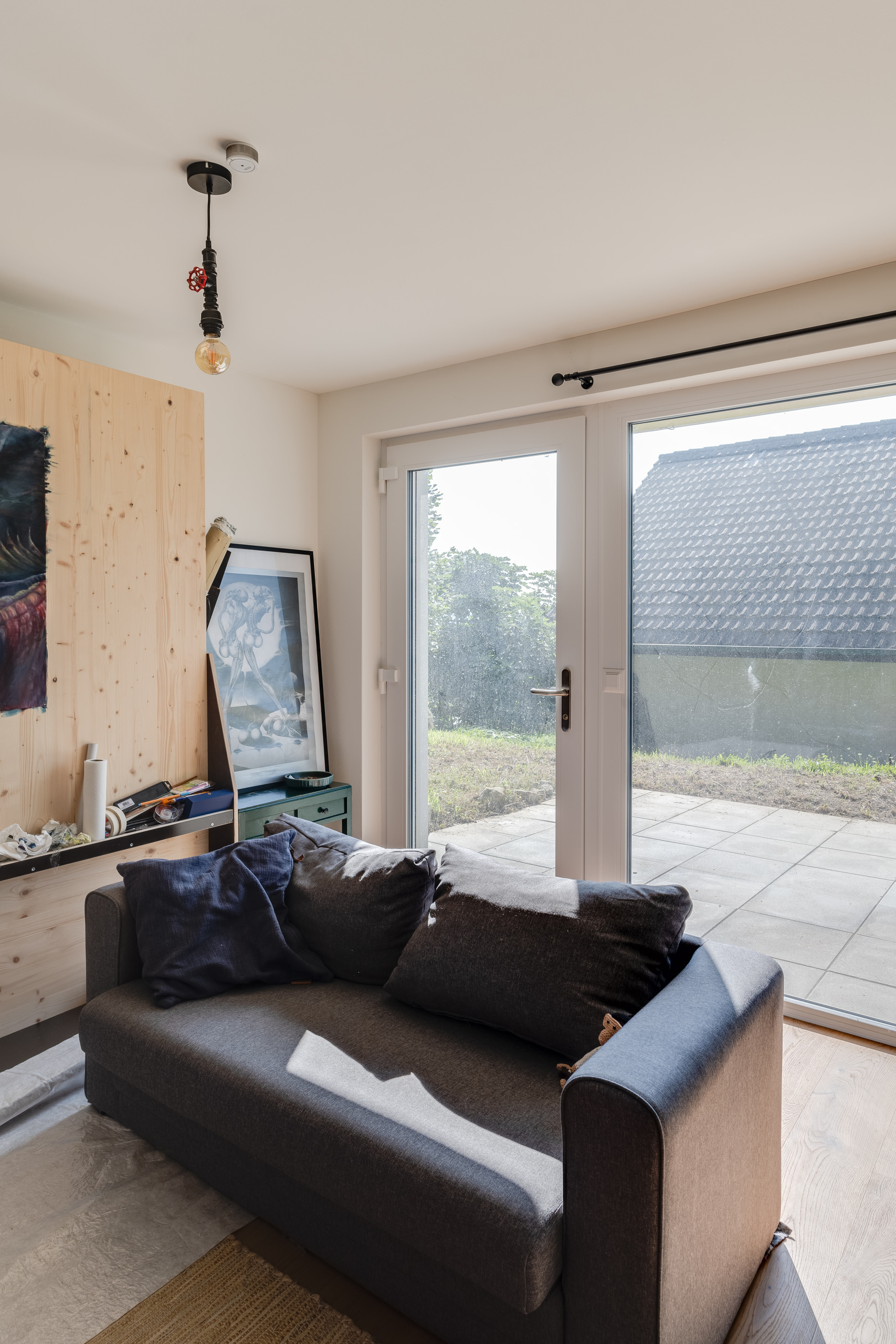 STUDIO MIT DIREKTEM HAUSEINGANG IM UG STUDIO MIT DIREKTEM HAUSEINGANG IM UG