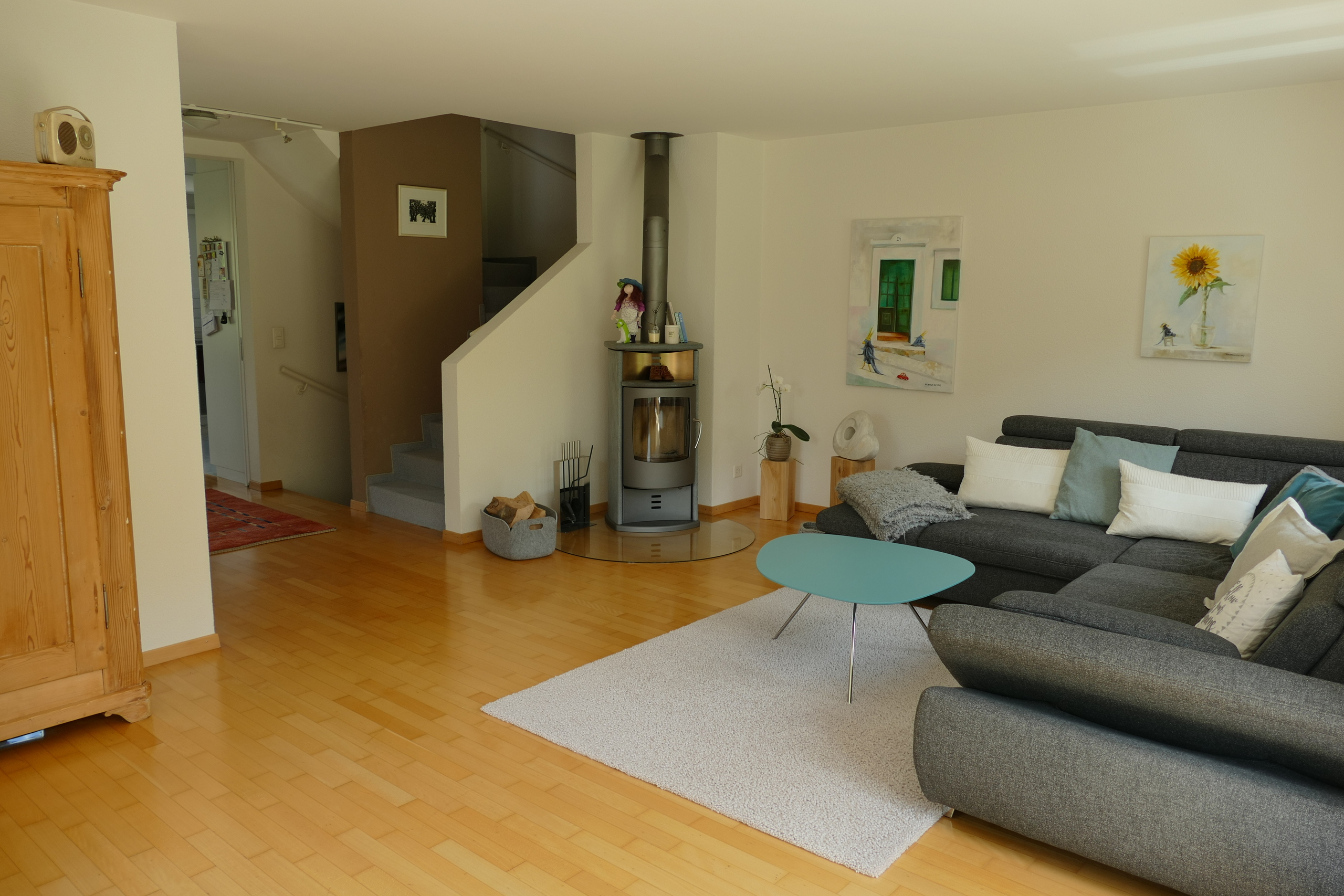 und heimeligem Ofen und heimeligem Ofen