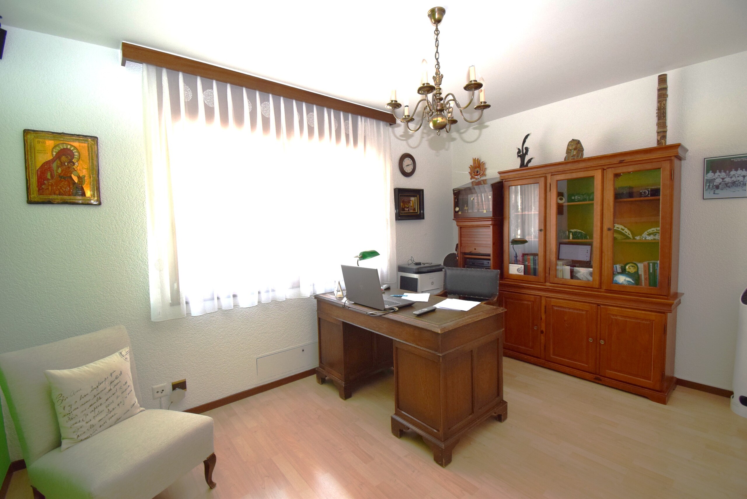 Photo 6