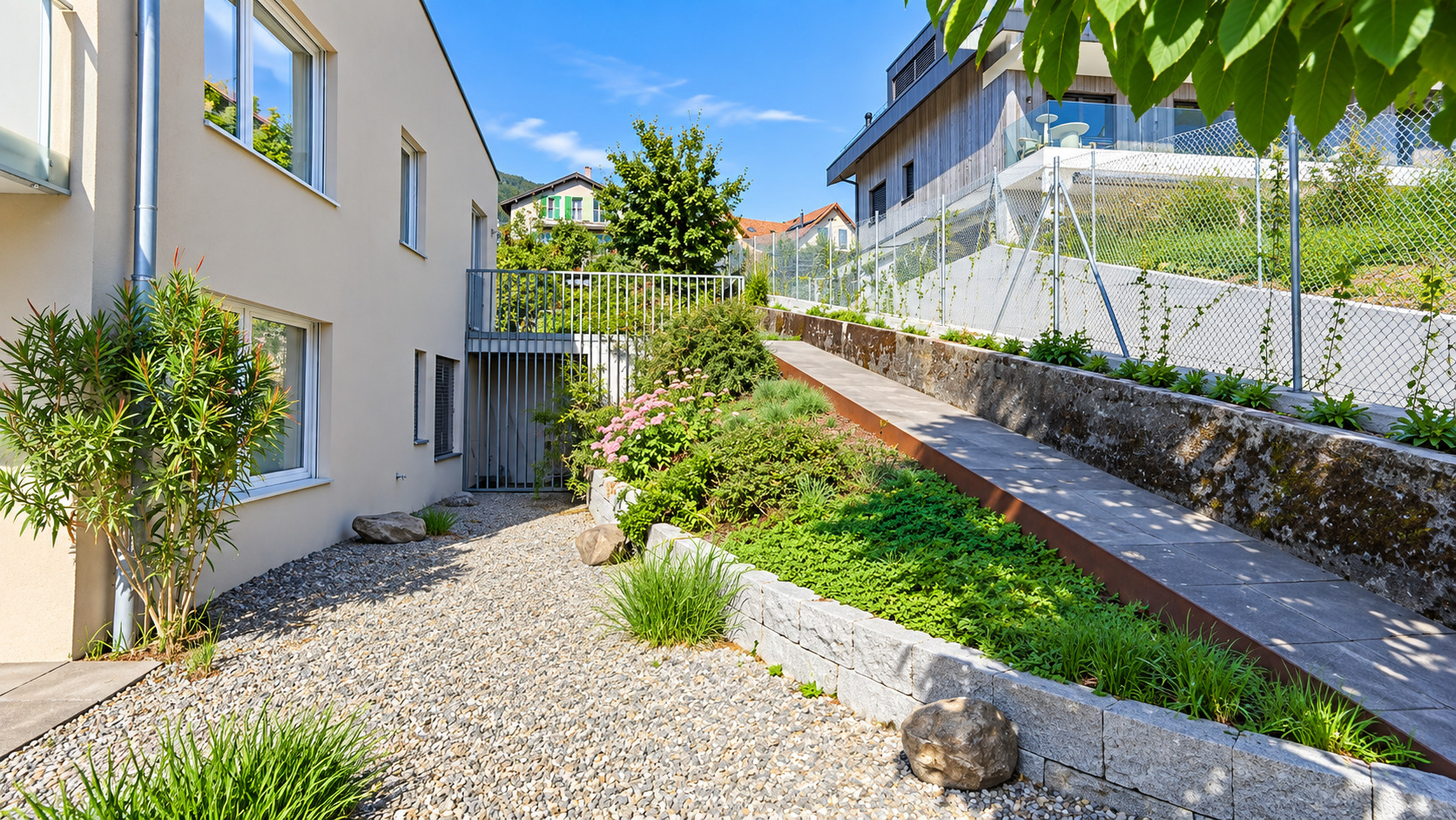 Exterior view 3