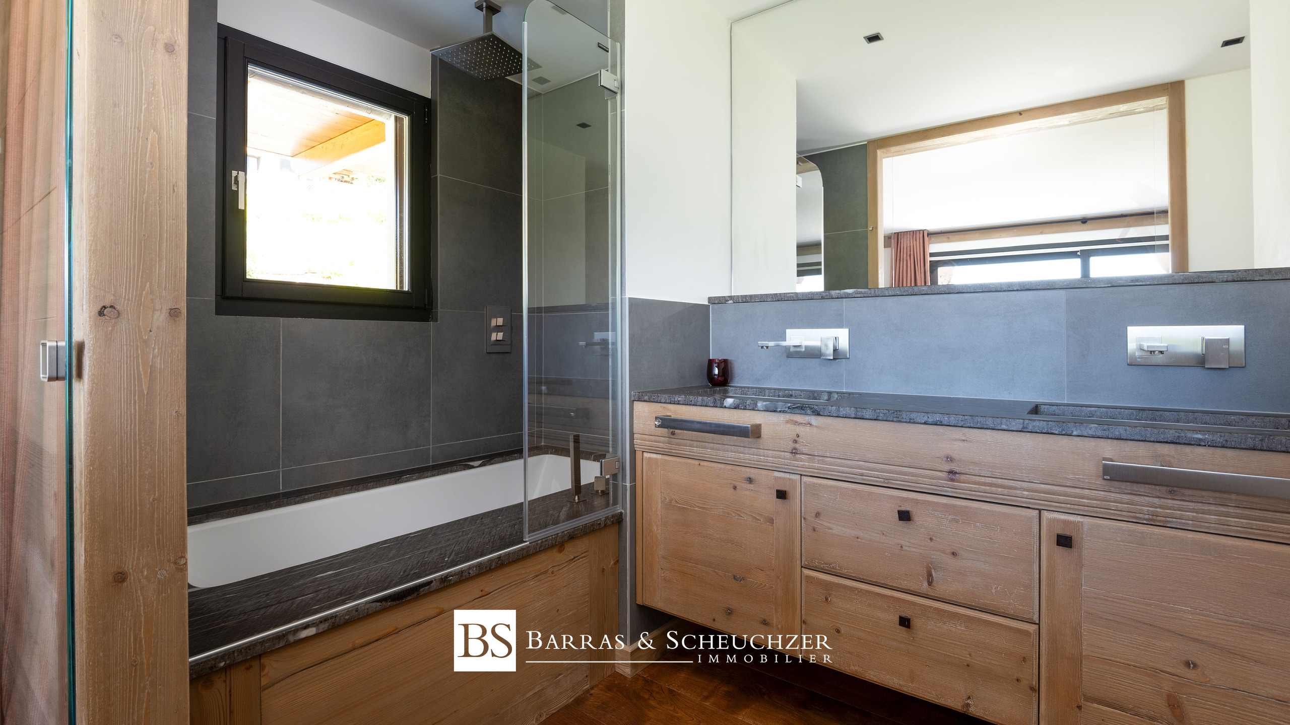 Chambre master - salle de bain