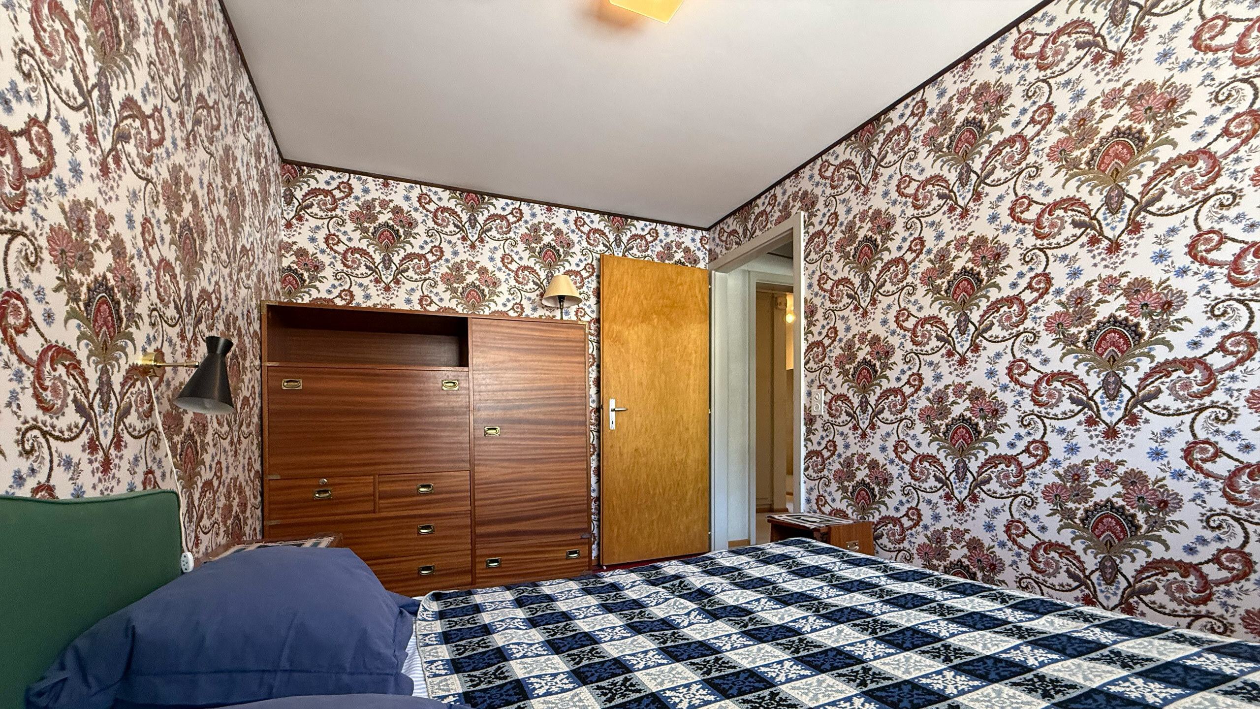 Another shot of the first chamber