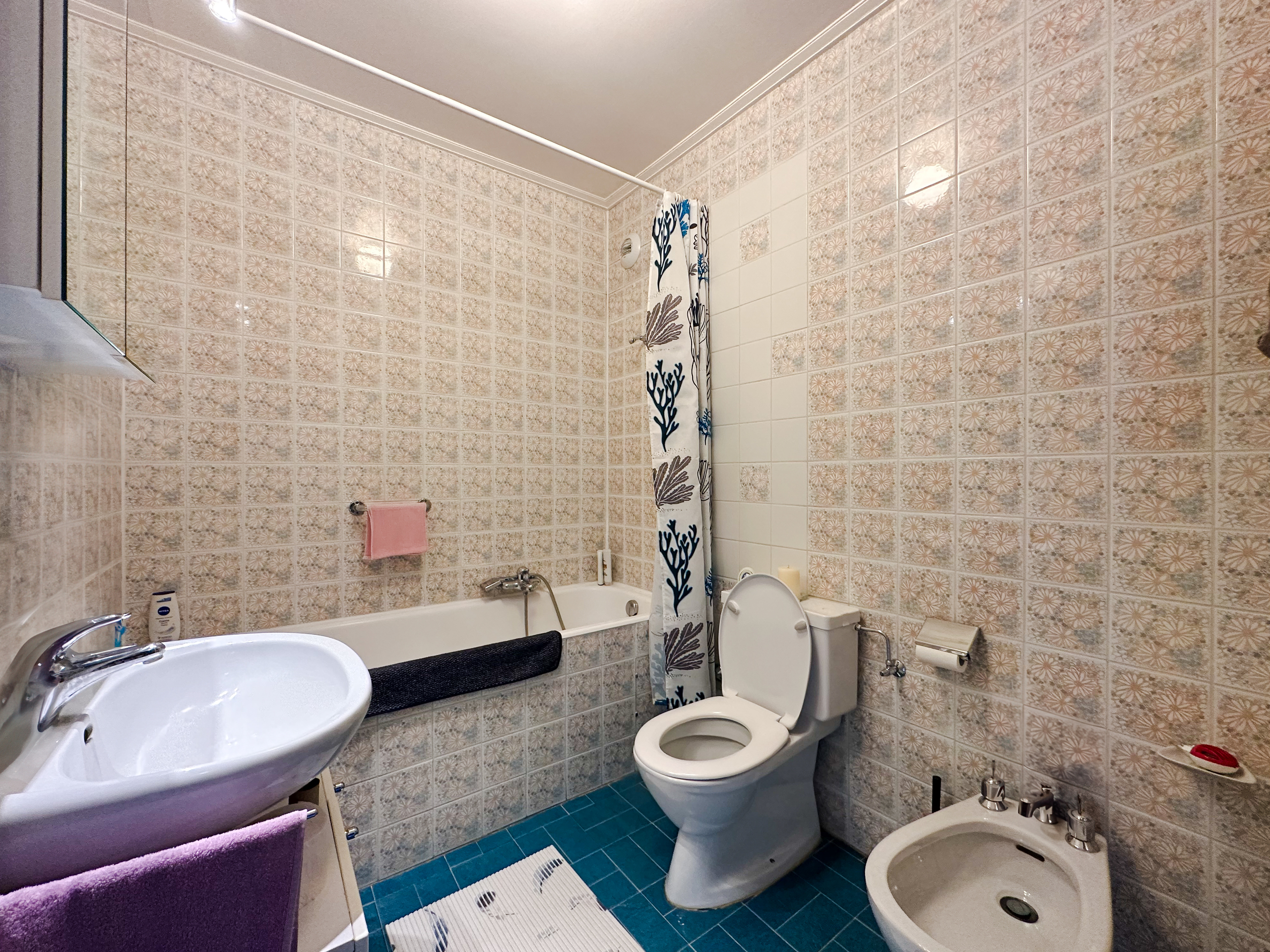 Picture 8