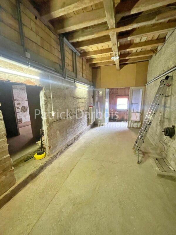 Local / chambre Local / chambre