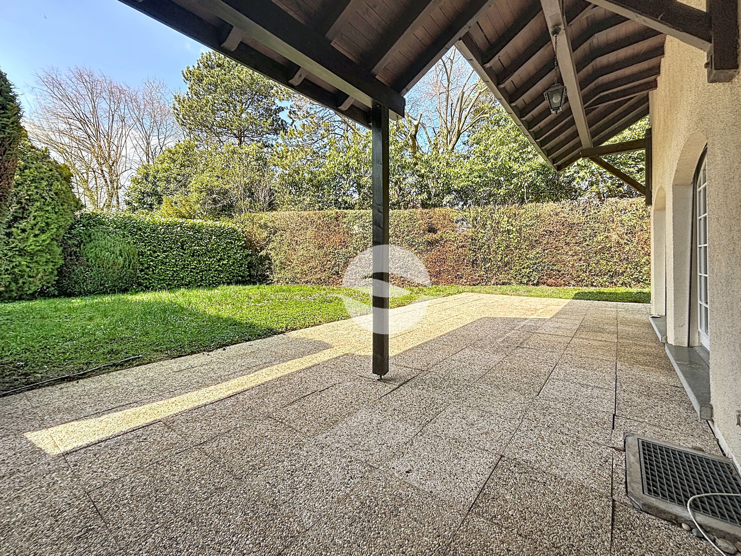 Jardin cloturé Jardin cloturé