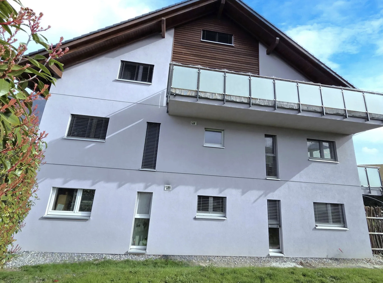 Exterior view 1