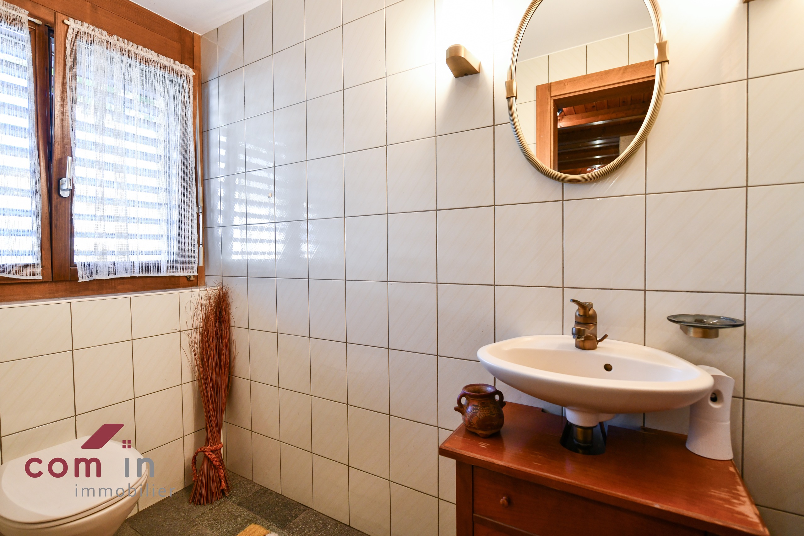 WC visiteur / lavabo WC visiteur / lavabo