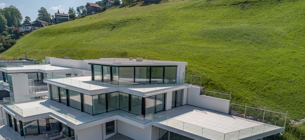 Exterior view 5