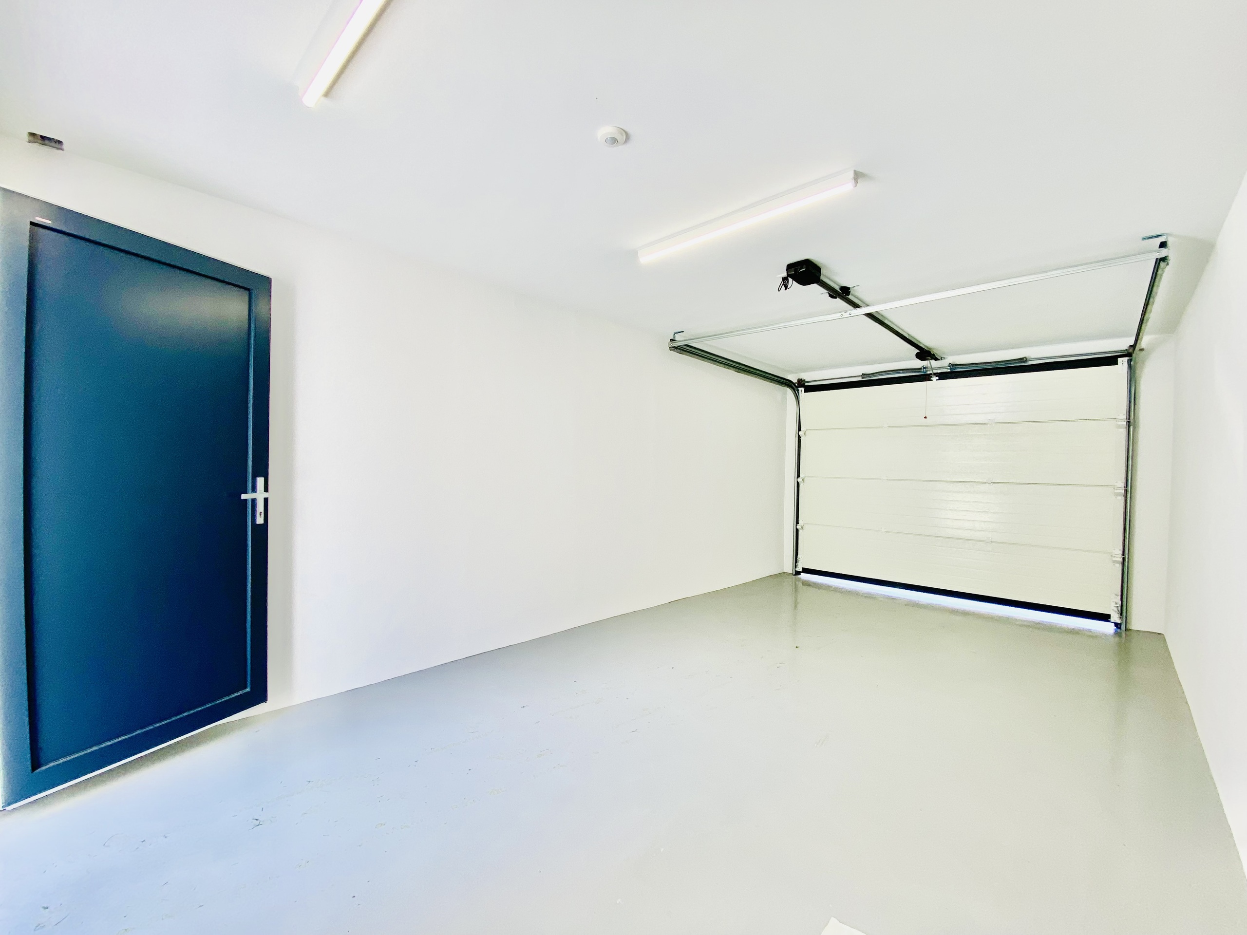 Interior view 17