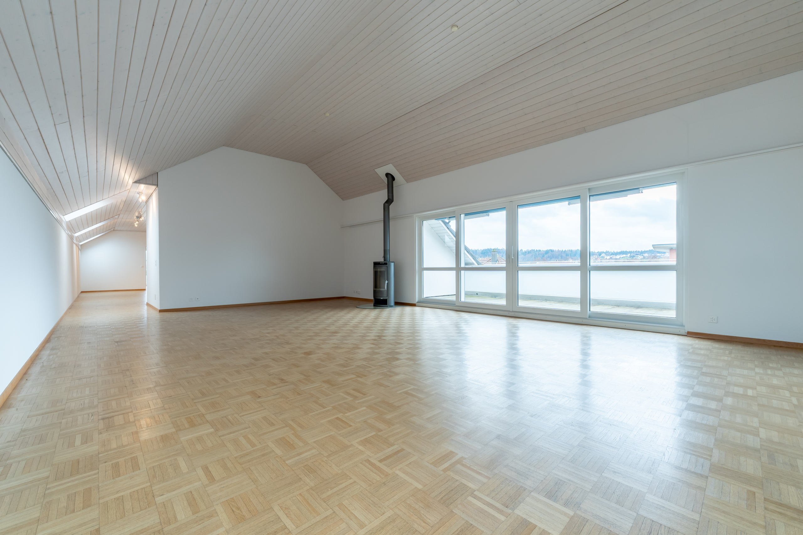 Interior view 3