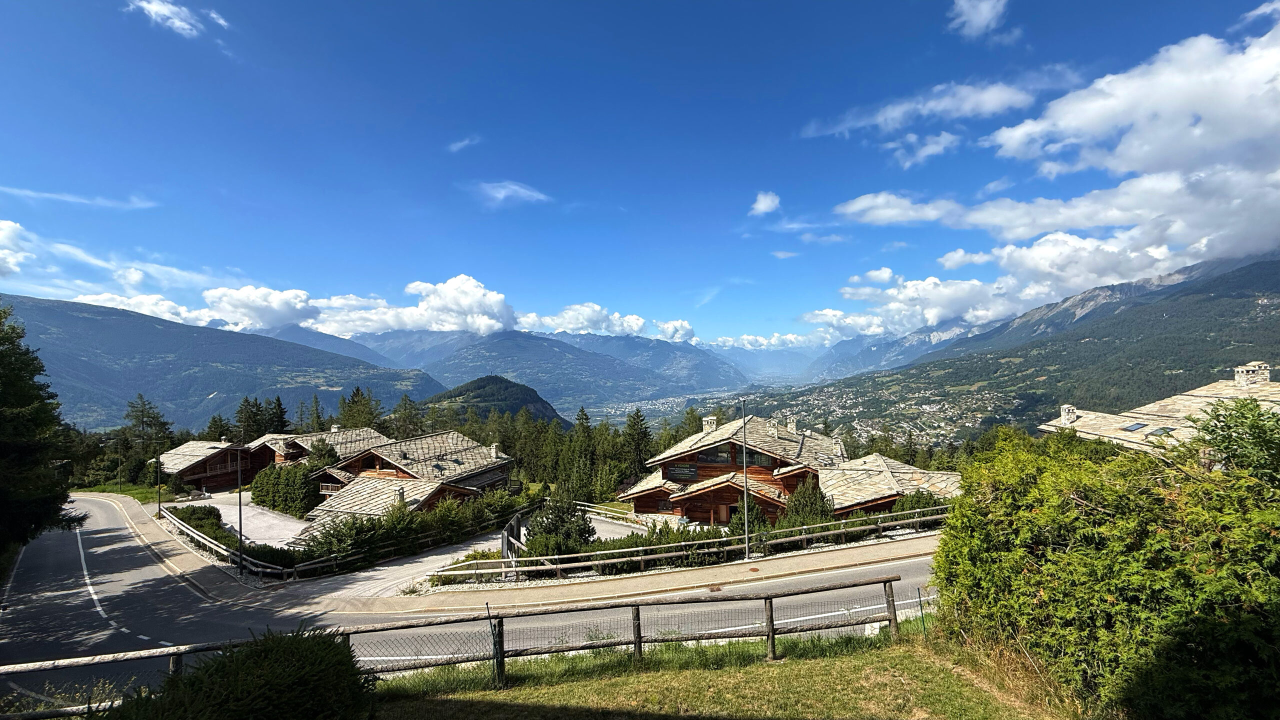 Vue depuis le balcon Vue depuis le balcon