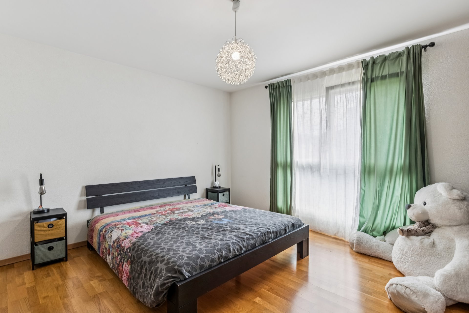 Interior view 5