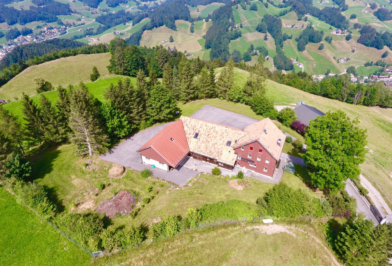 Herrliche Alleinlage