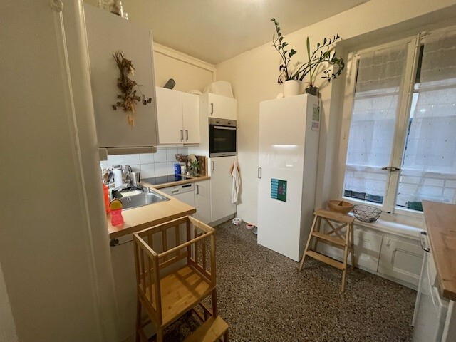 Interior view 2