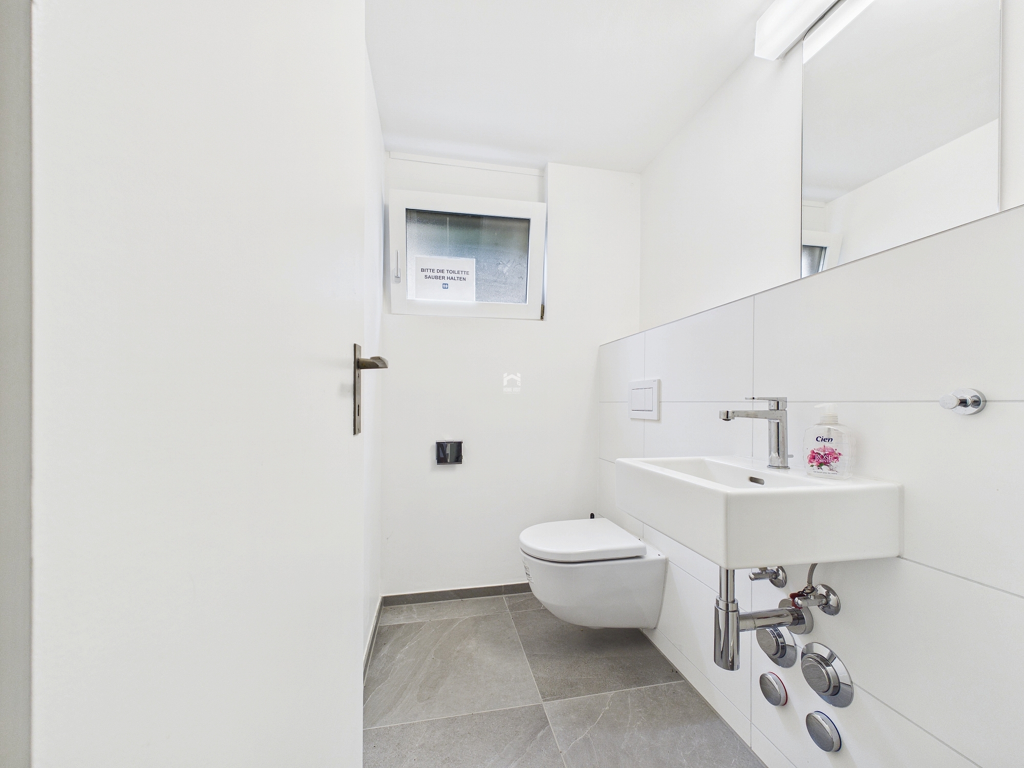 WC/Lavabo im Bastelraum 2 (zur allgemeinen Nutzung)