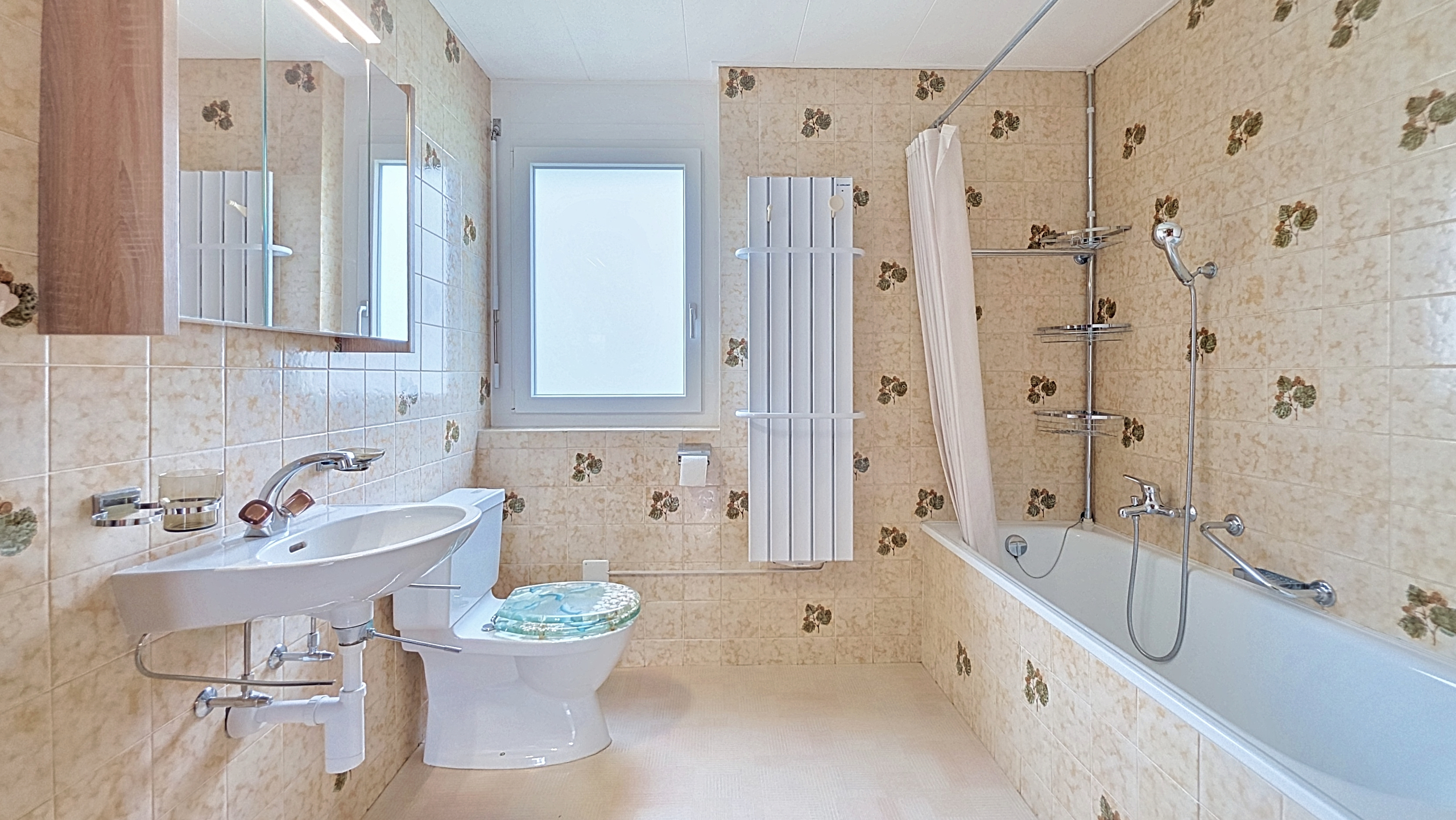 Salle de bain 2 - 1er étage