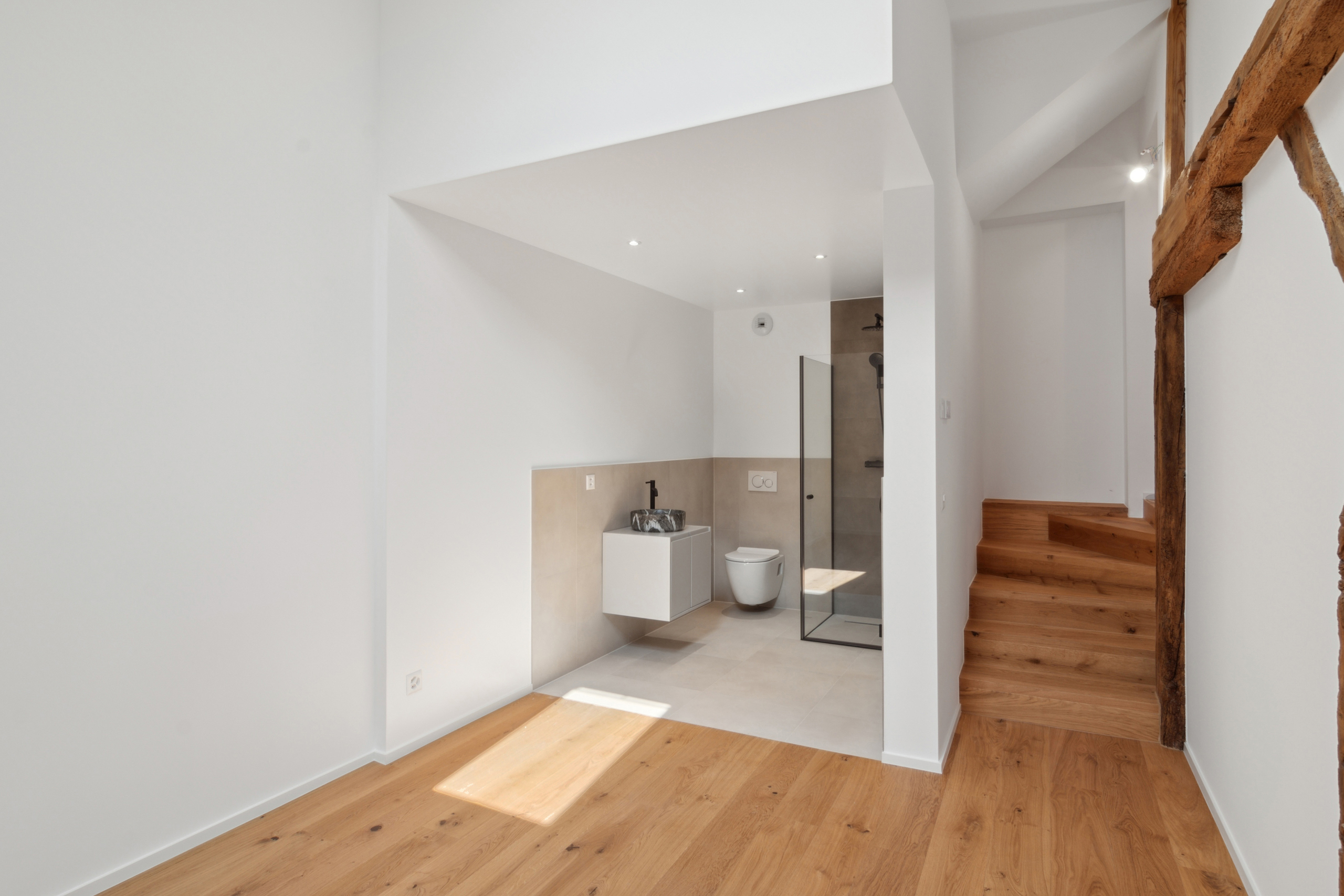 Une chambre à coucher en suite Une chambre à coucher en suite