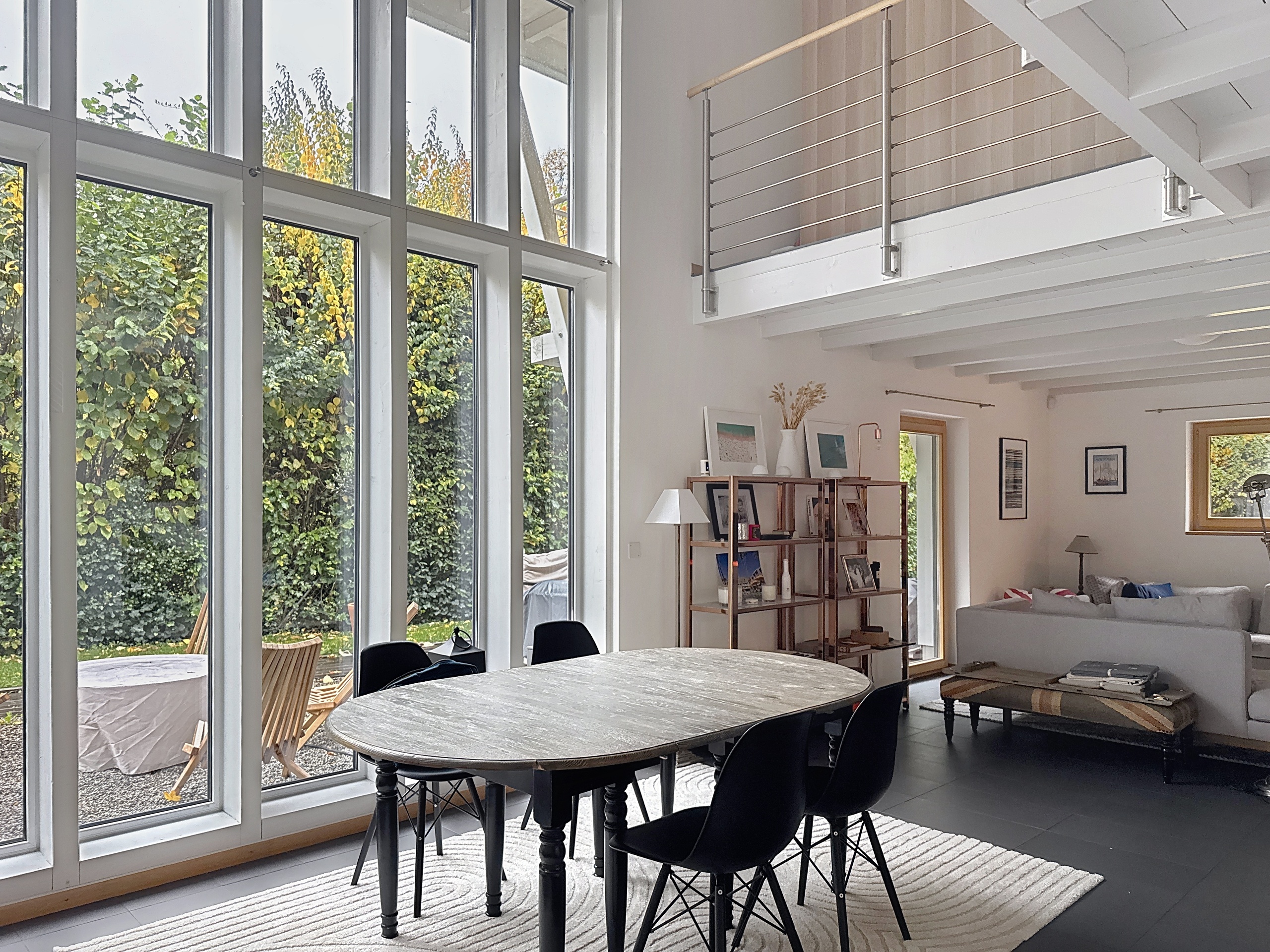 Interior view 1
