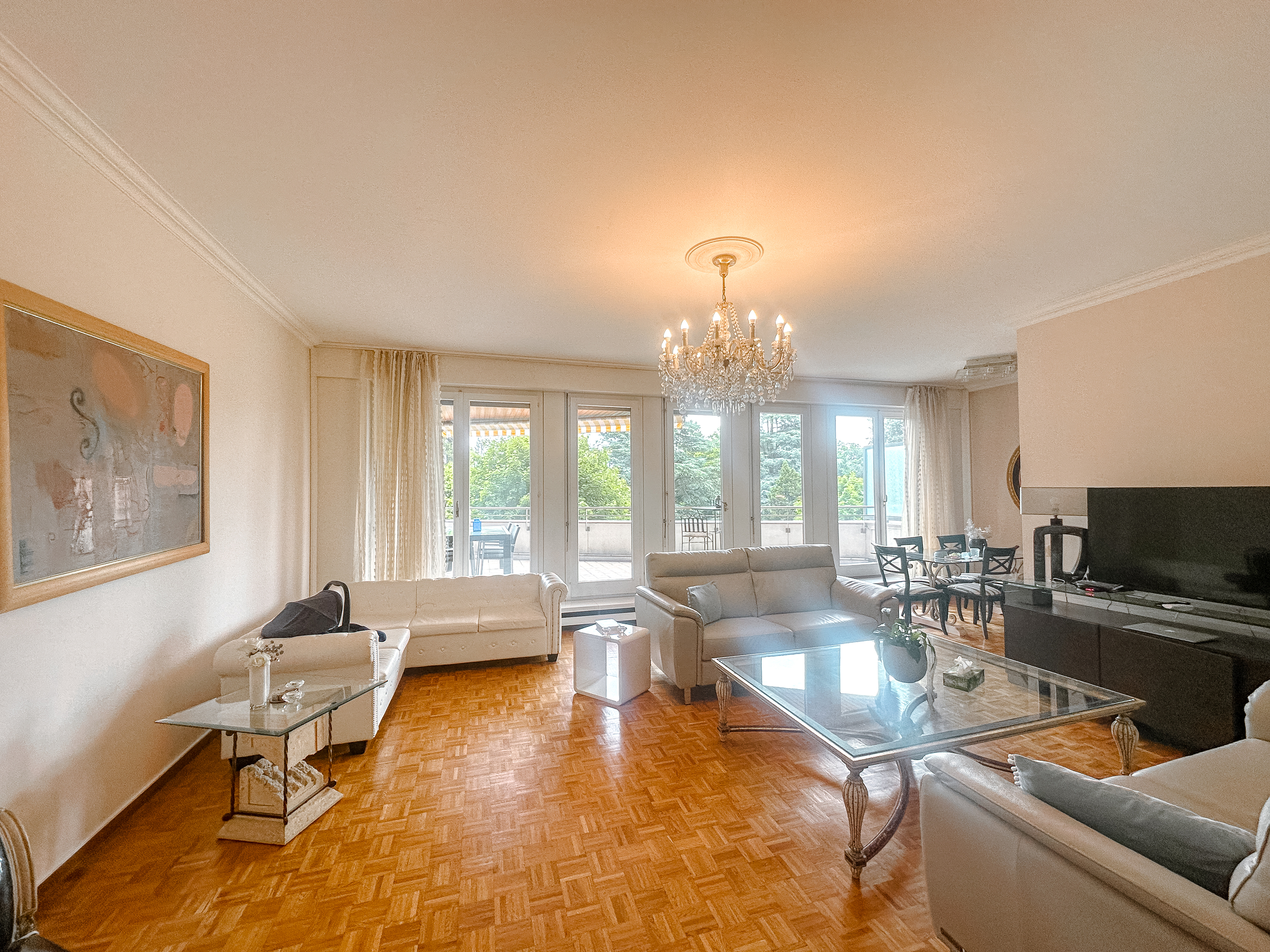 Interior view 1