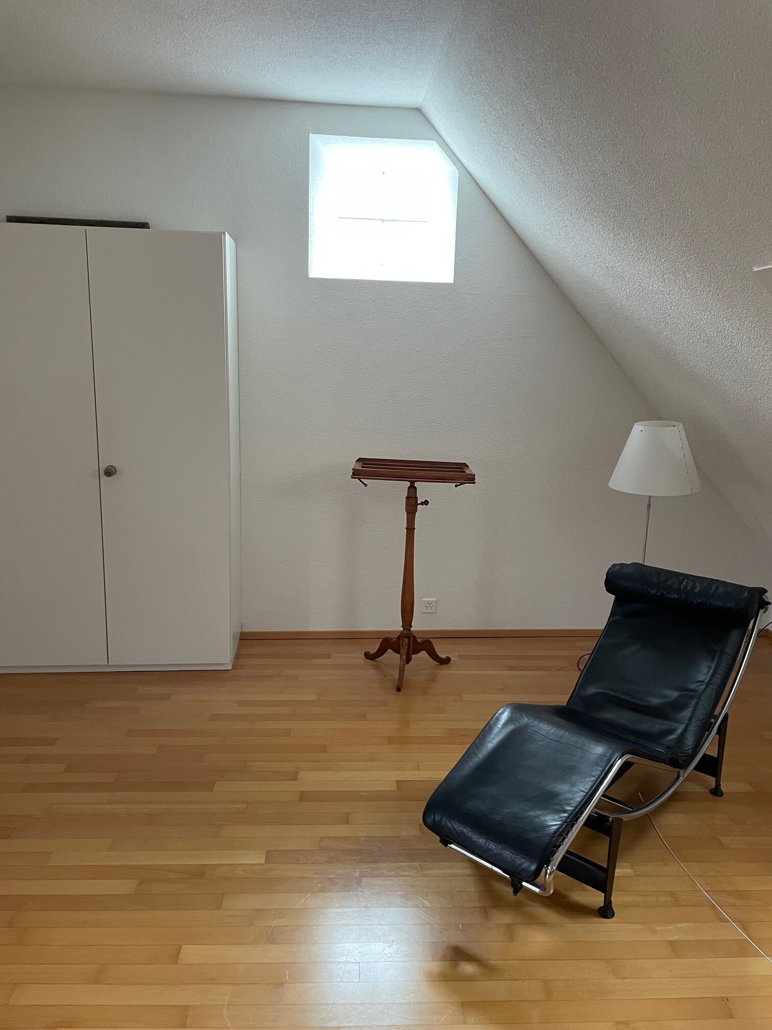 Interior view 3