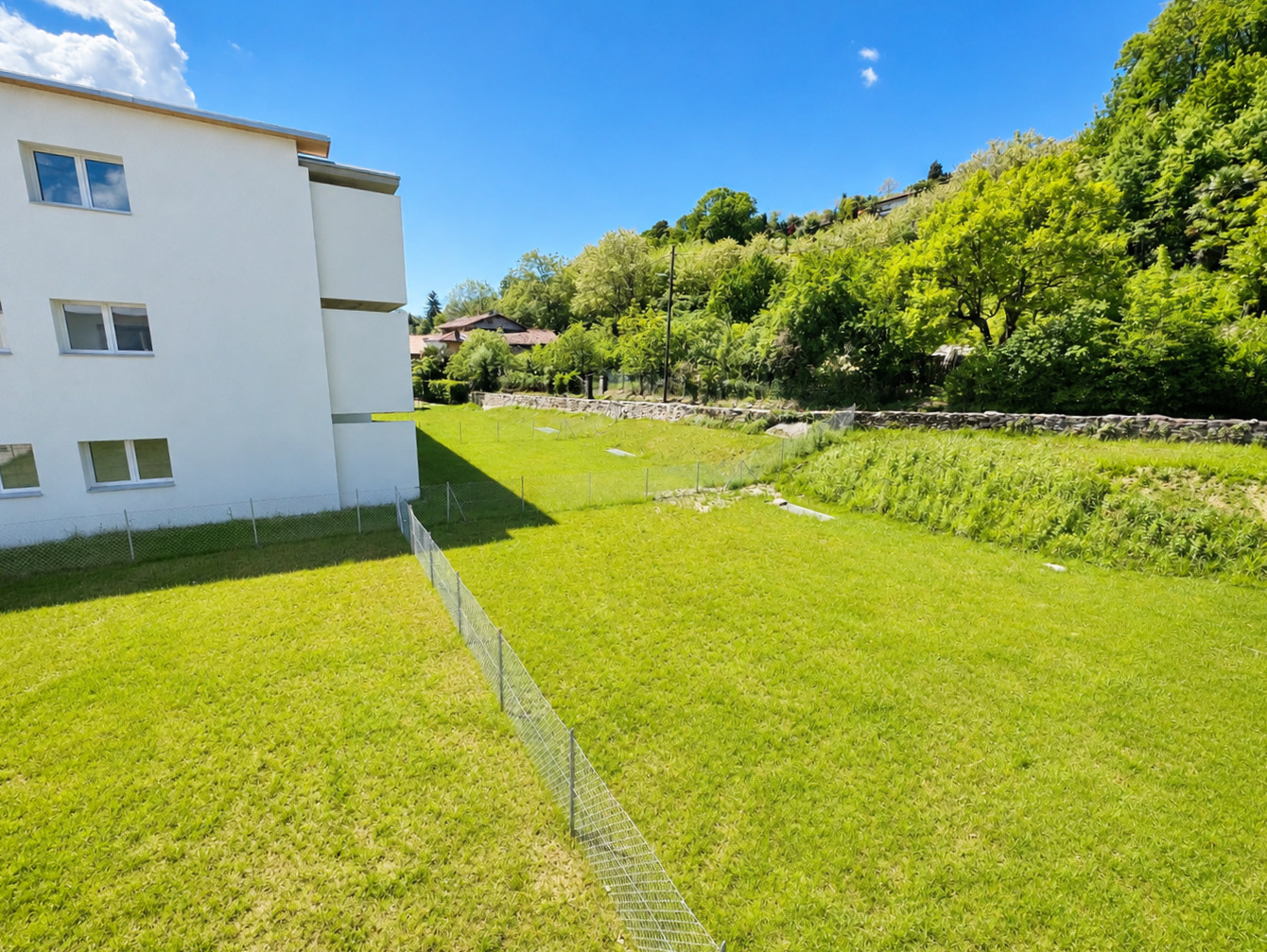 Exterior view 1