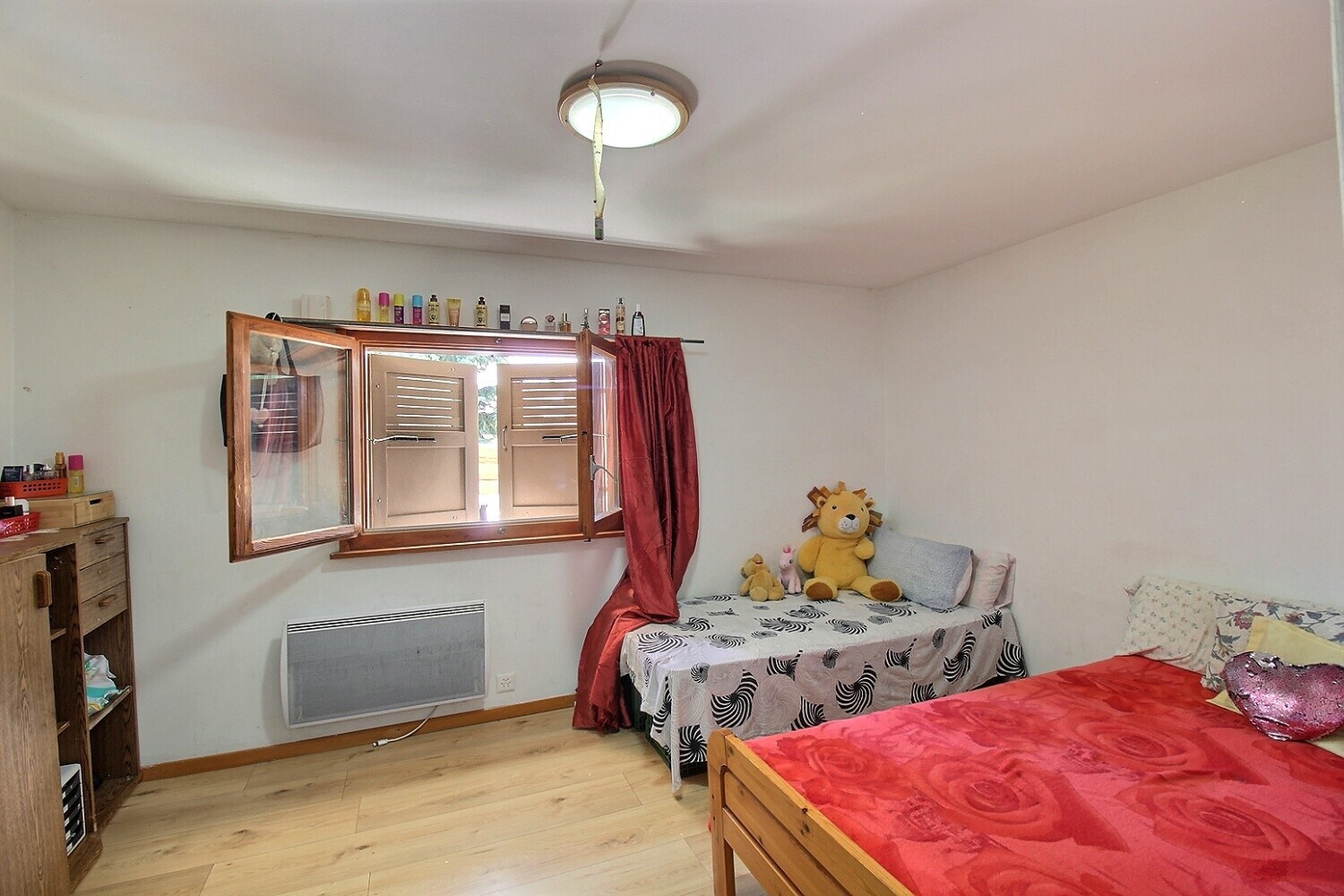 Photo 3