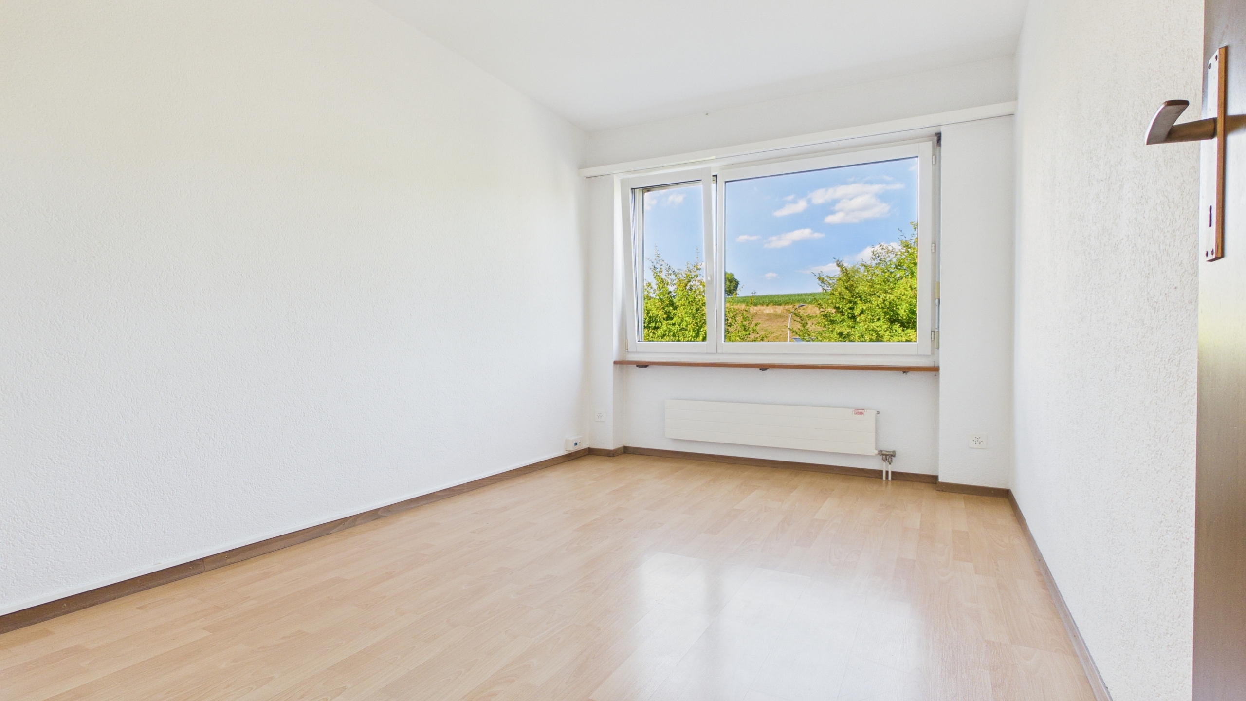 Interior view 9