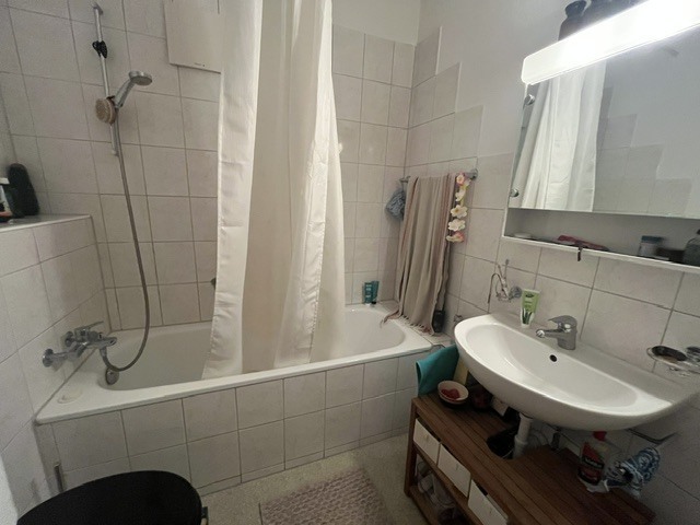 Picture 9