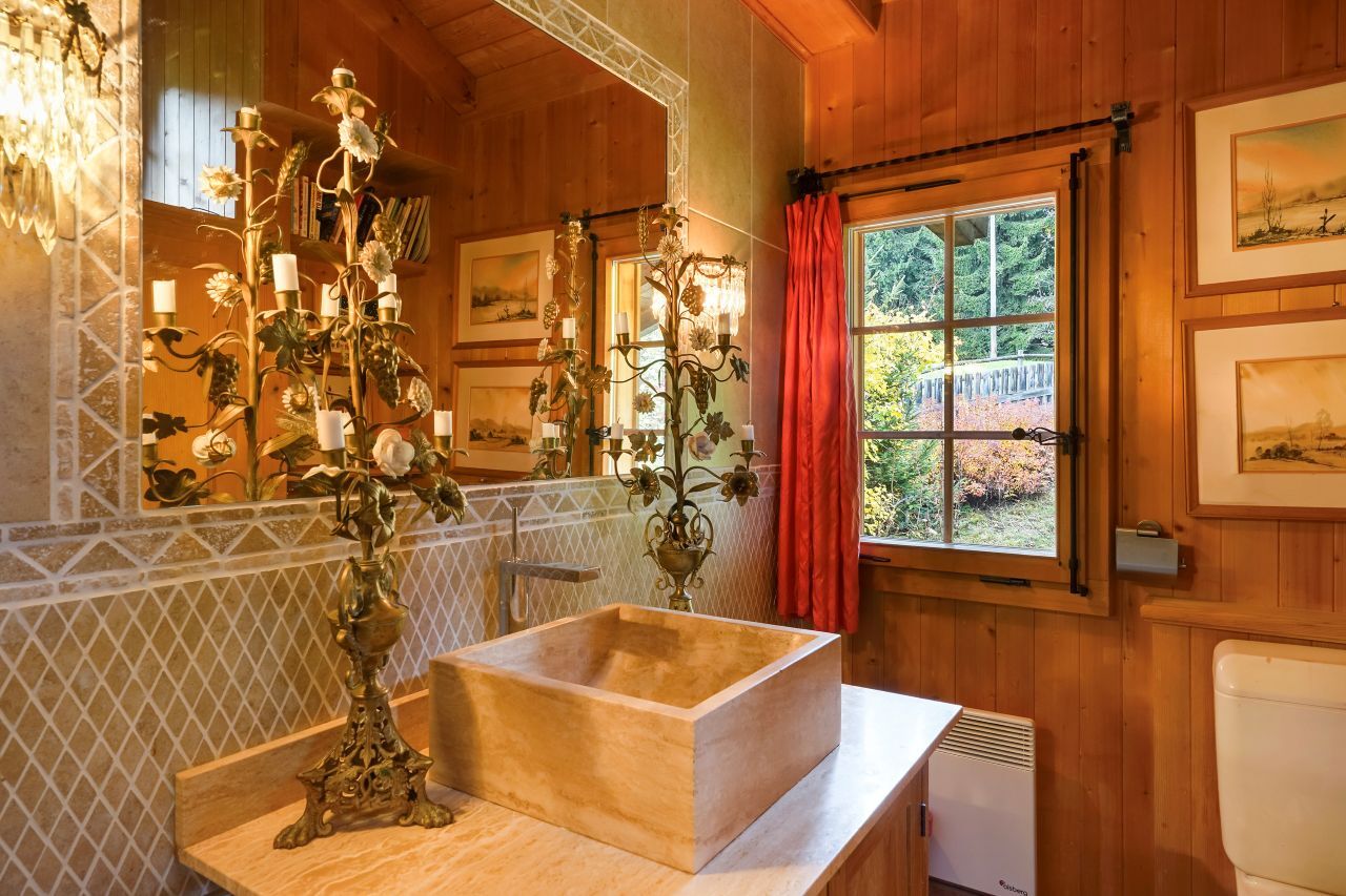 Salle de bain 1er étage Salle de bain 1er étage