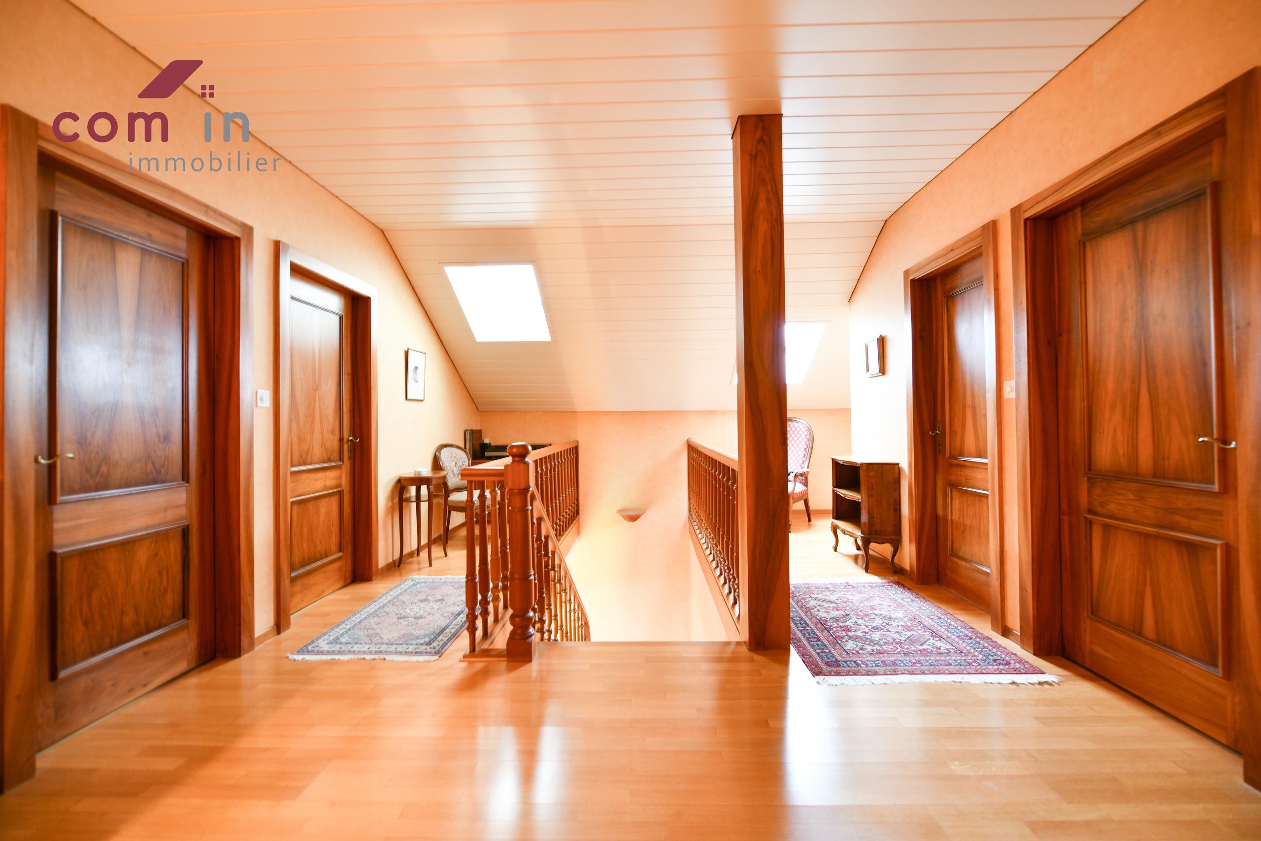 étage combles avec les 3 chambres enfants et la salle de bain à l'usage des chambres des combles