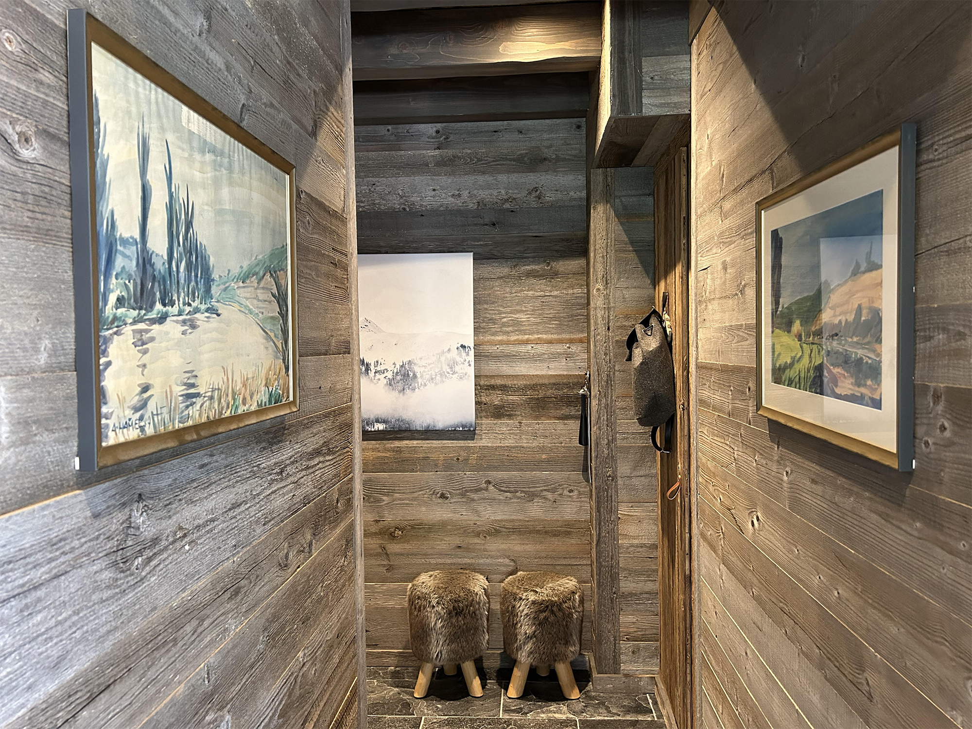 Interior view 13