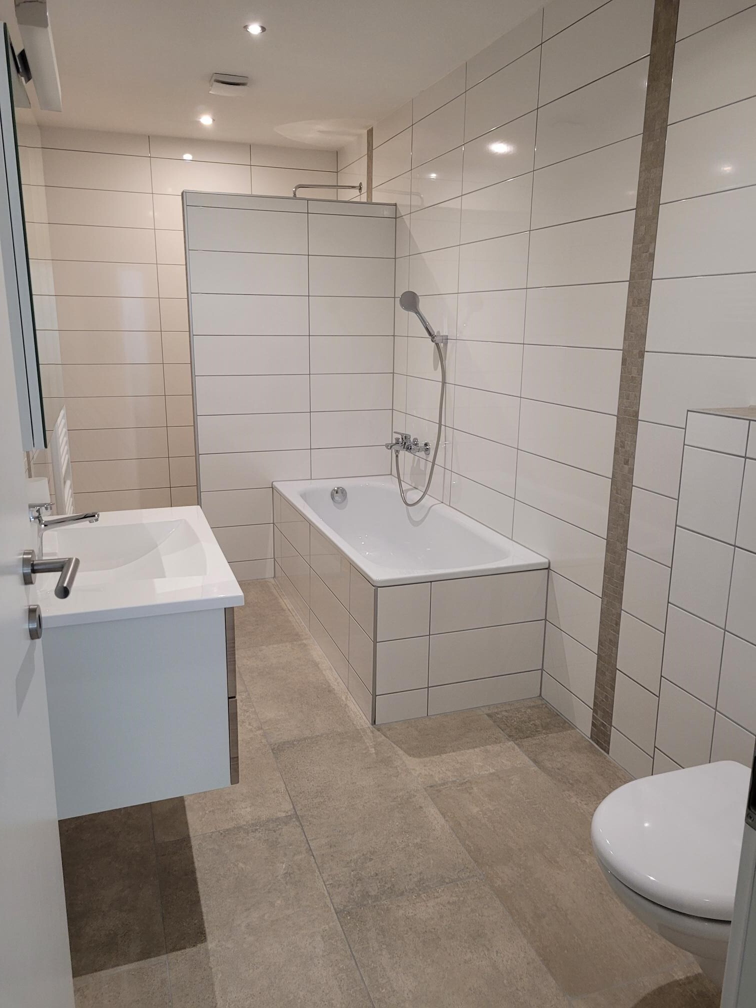 3 pièces - RDC 3 pièces - RDC