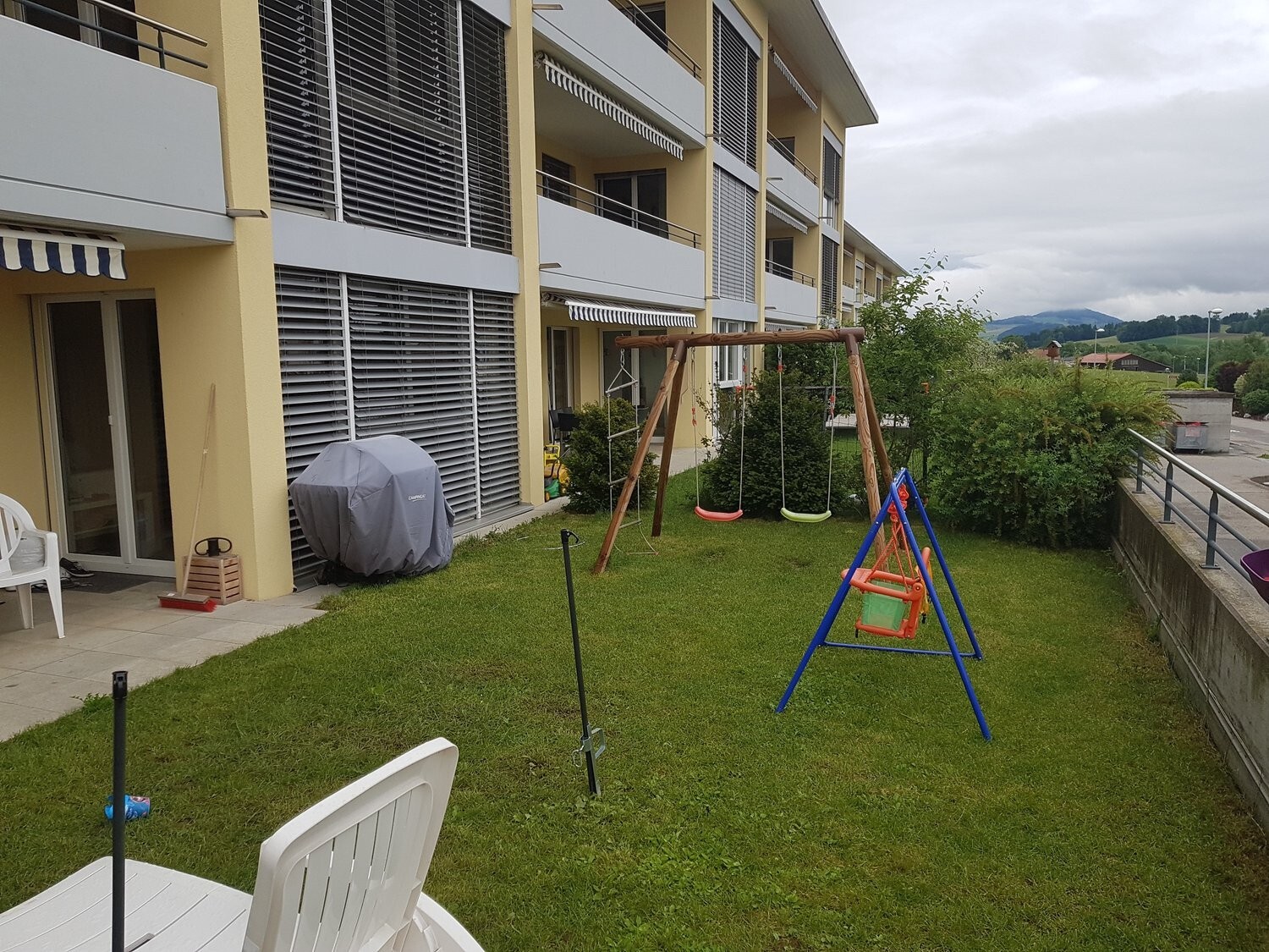 Photo 8