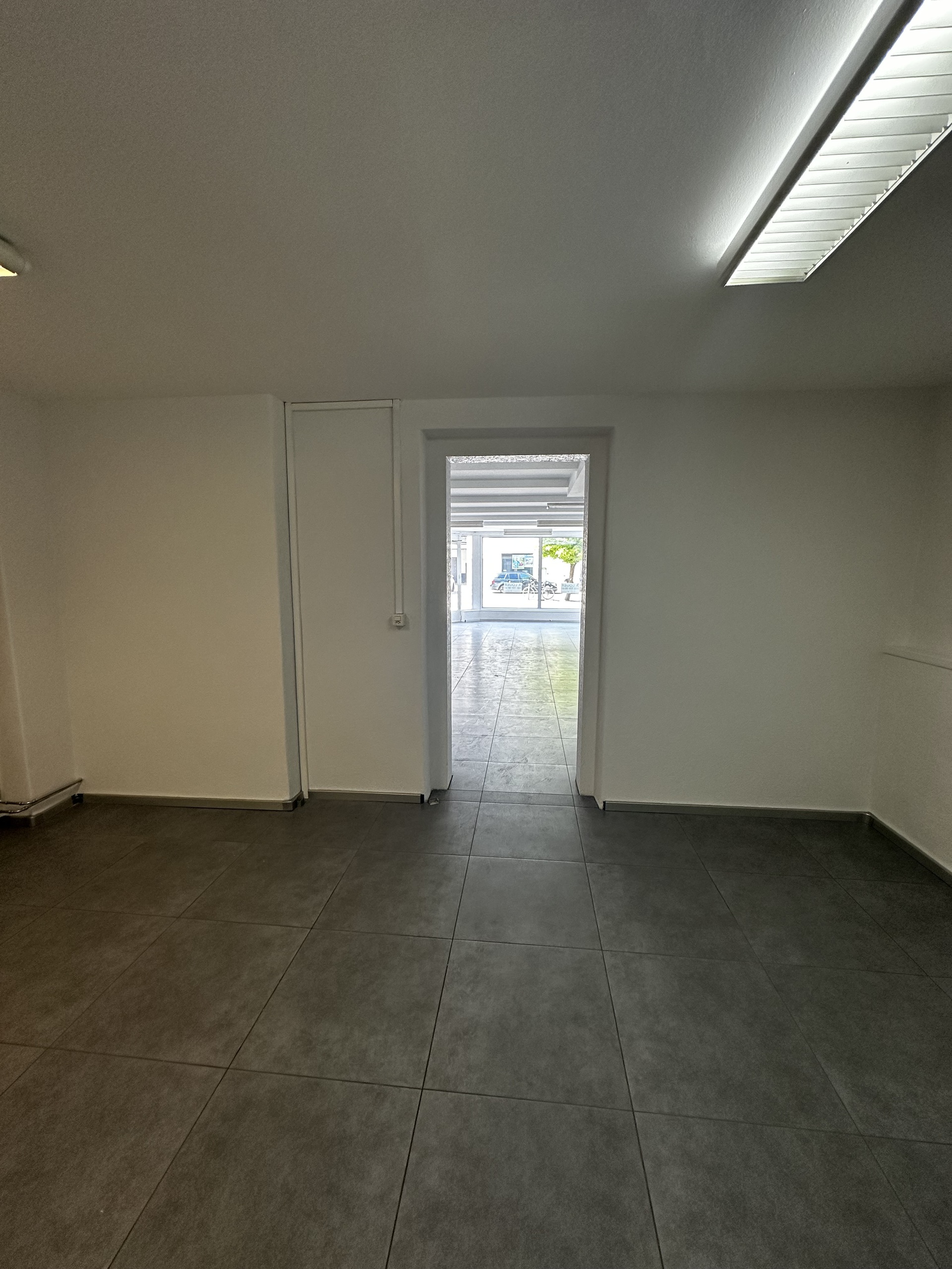 Interior view 4