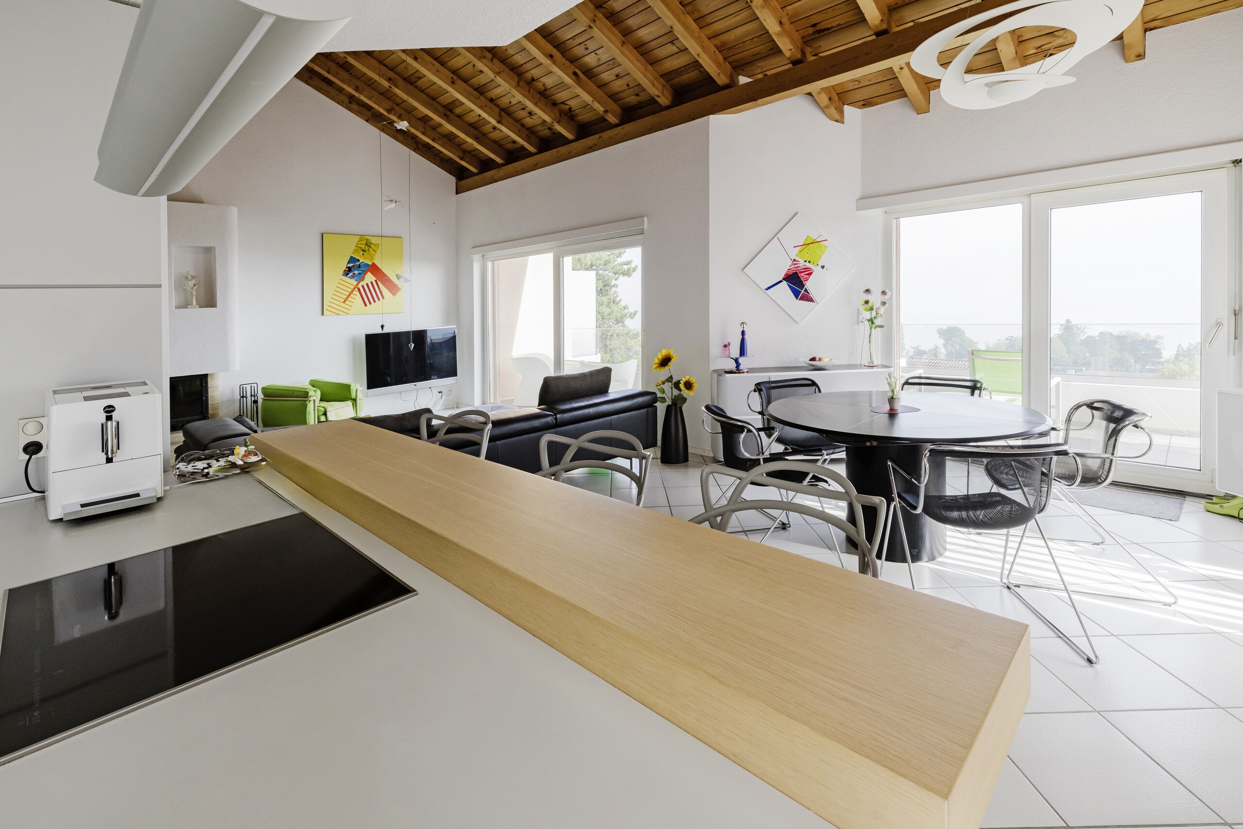 Interior view 1
